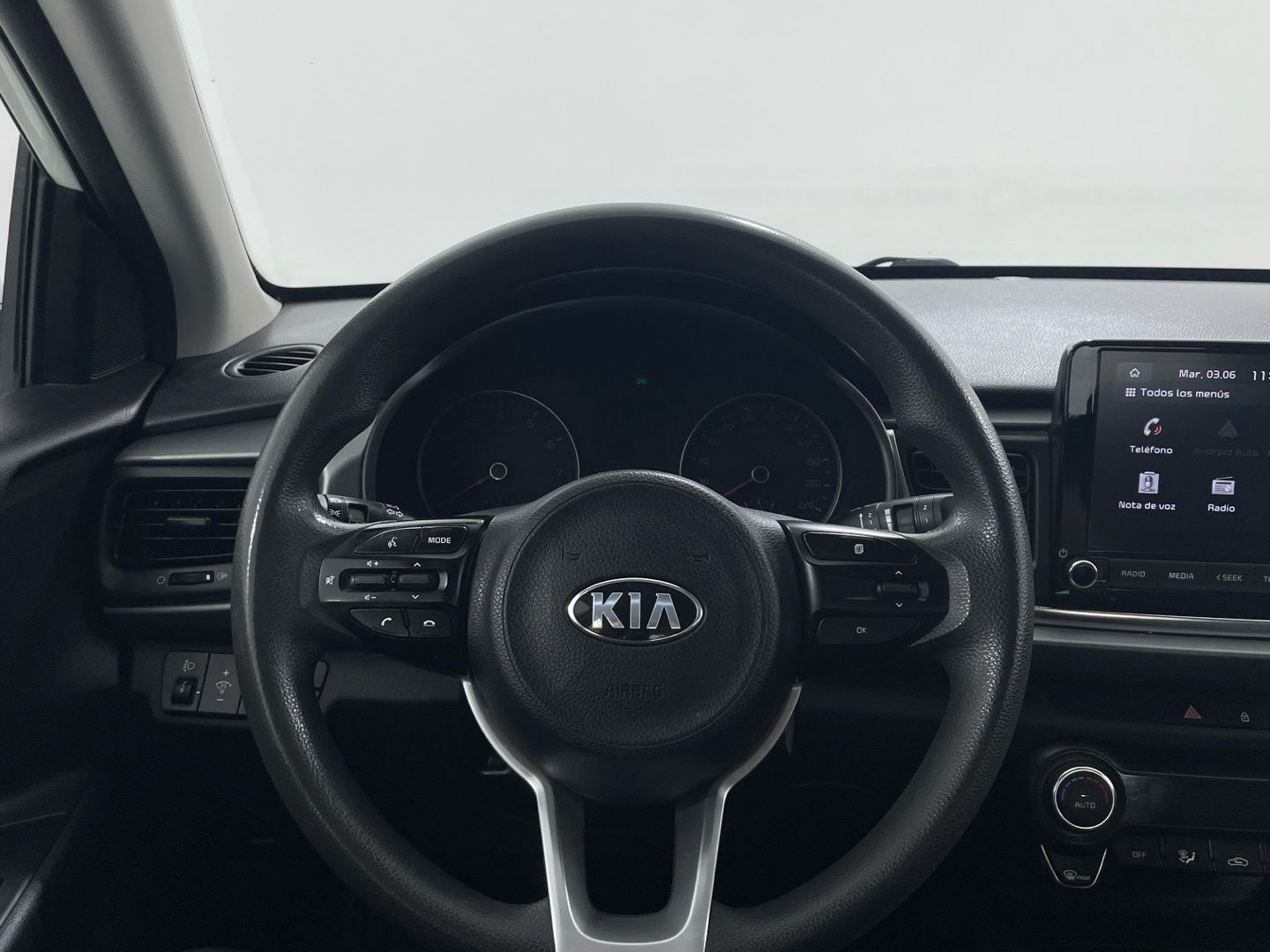 Kia Rio 1.0 T-GDi MHEV iMT Concept 74 kW (100 CV)