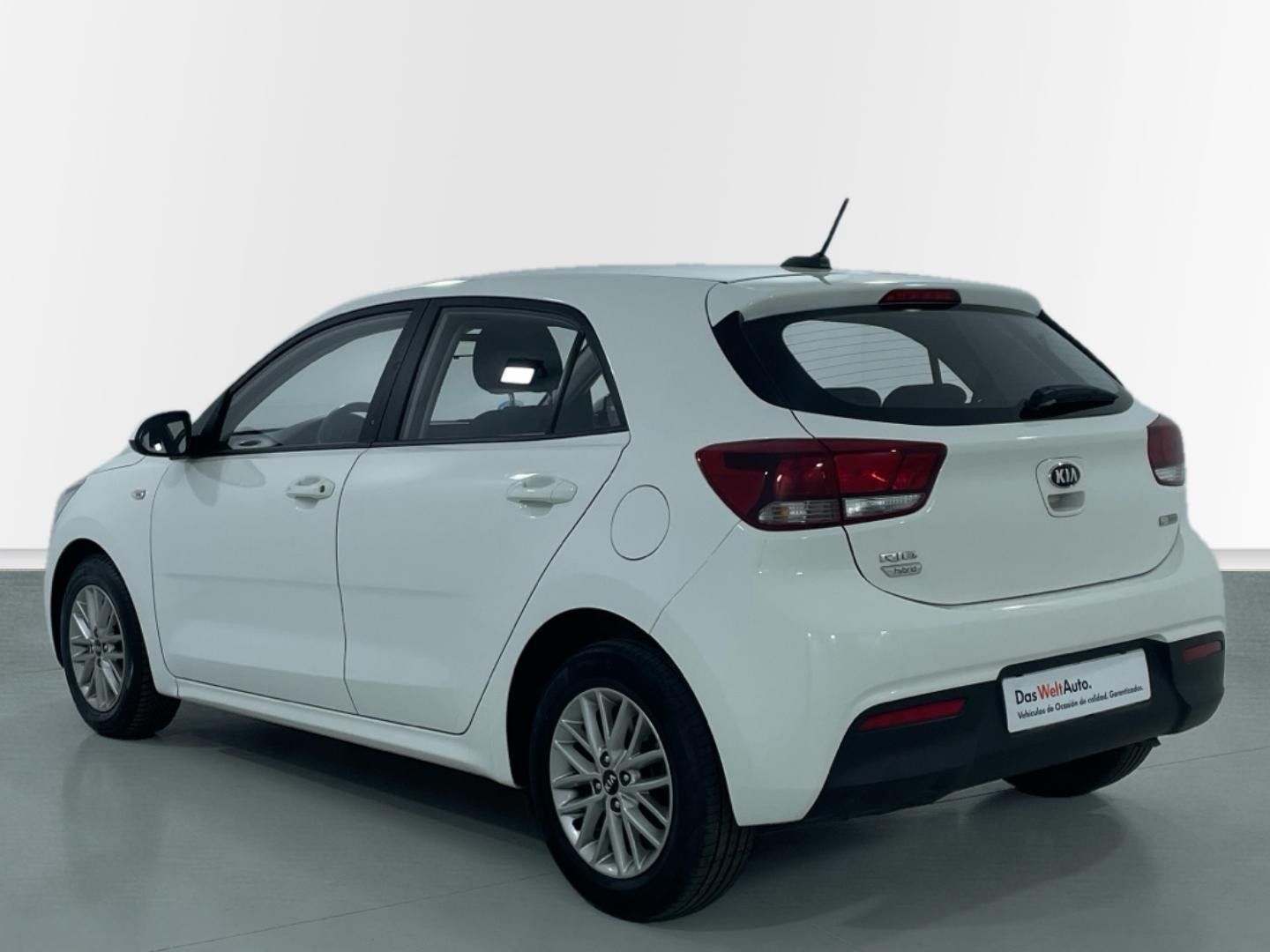 Kia Rio 1.0 T-GDi MHEV iMT Concept 74 kW (100 CV)