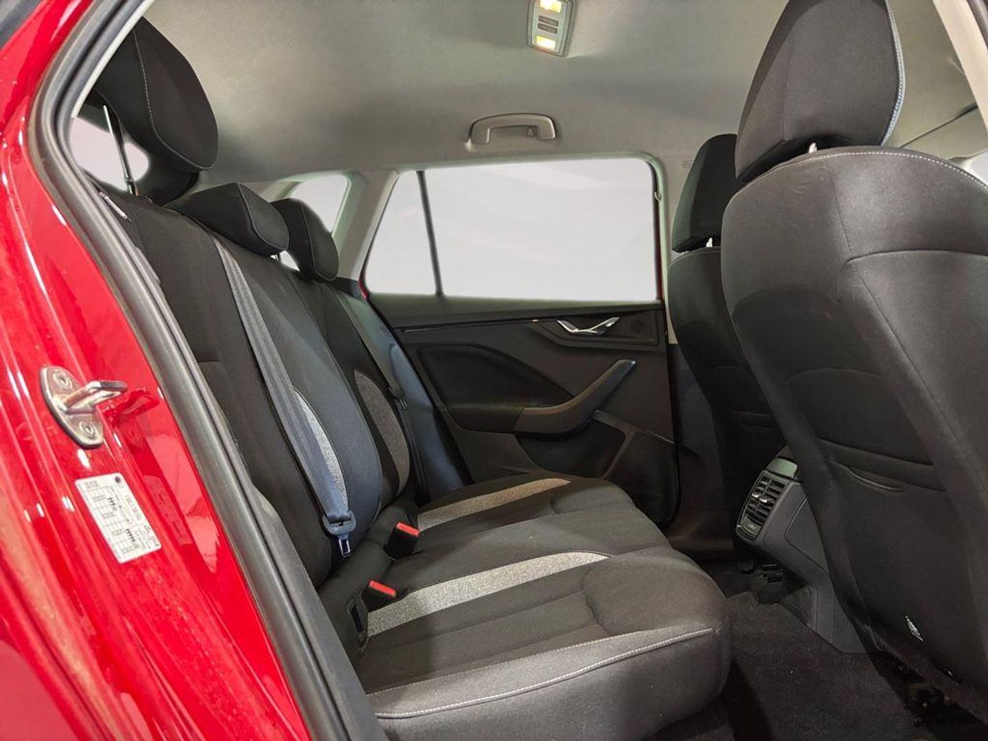 Skoda Kamiq 1.0 TSI Selection DSG 85 kW (115 CV)