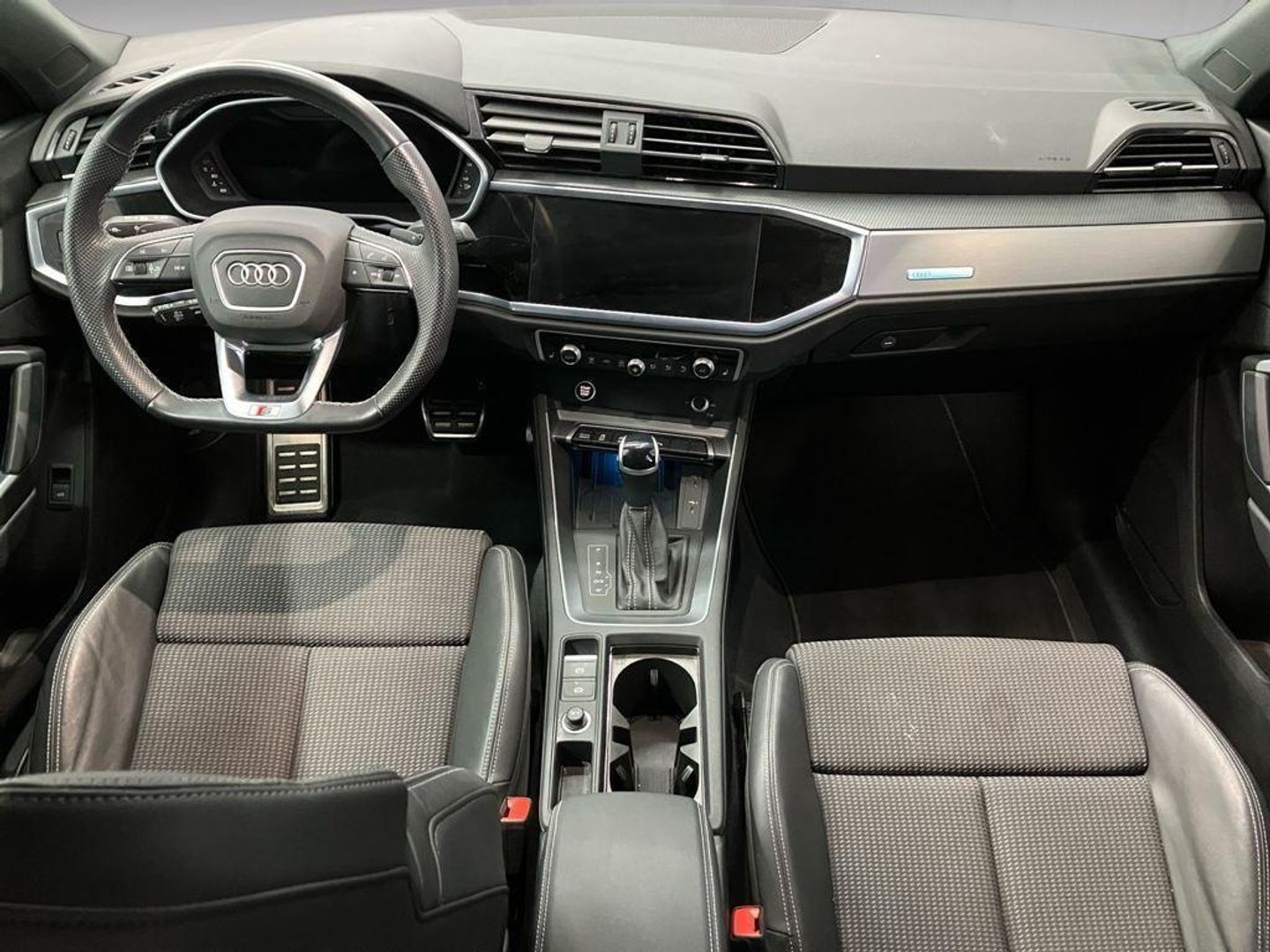 Audi Q3 Black line 35 TFSI 110 kW (150 CV) S tronic