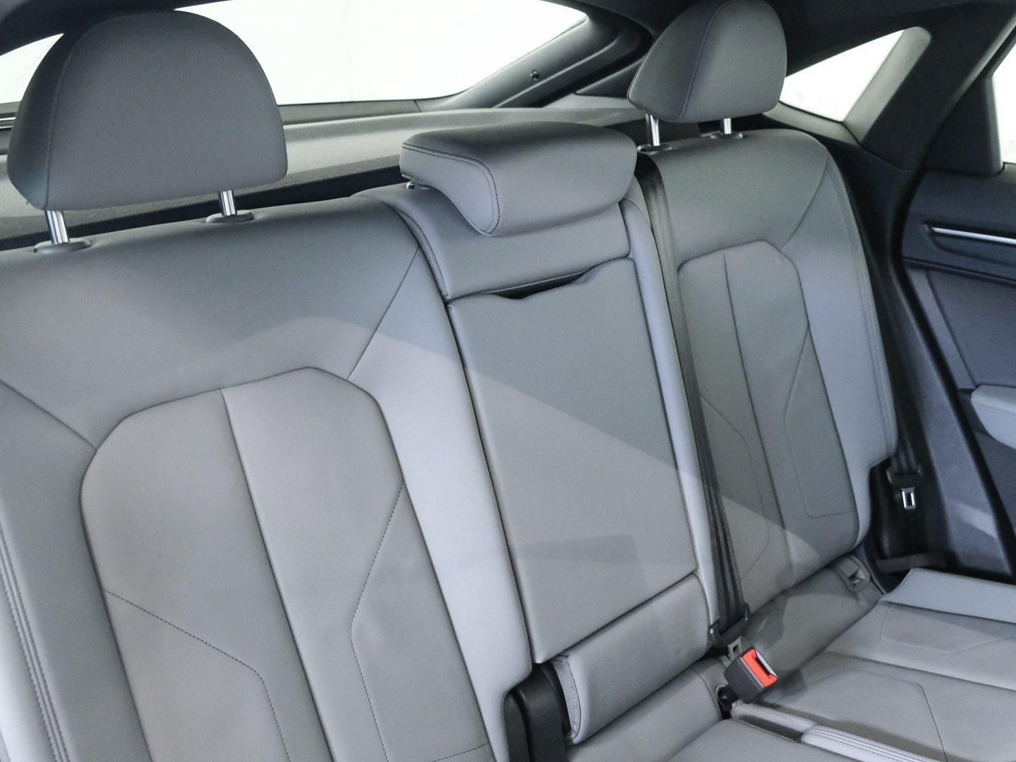 Audi Q3 Sportback Black line 35 TDI 110 kW (150 CV) S tronic