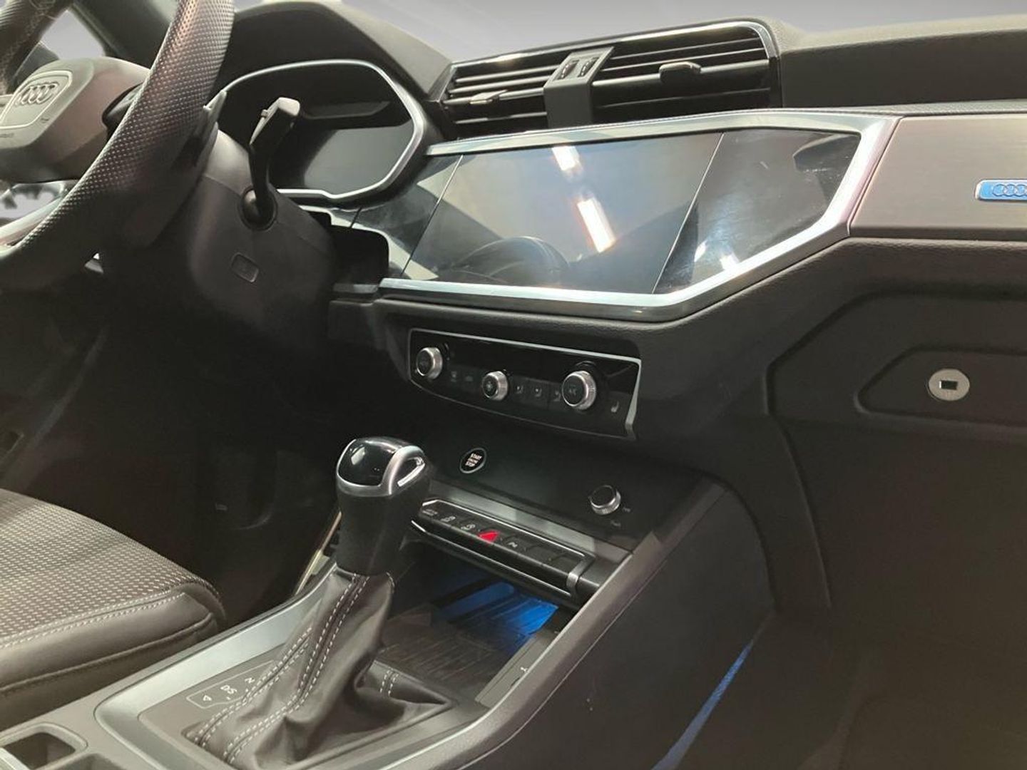 Audi Q3 Black line 35 TDI 110 kW (150 CV) S tronic