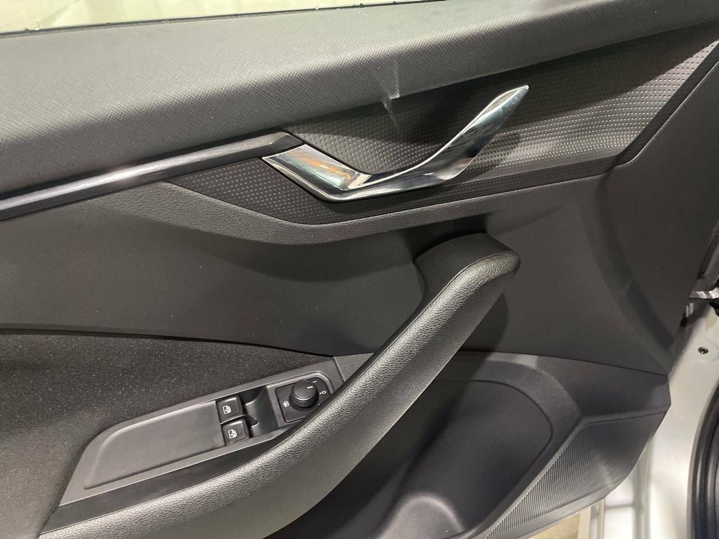 Skoda Kamiq 1.0 TSI Emotion DSG 81 kW (110 CV)