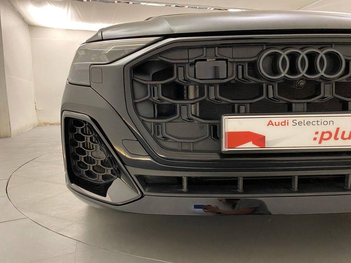 Audi Q8 Black line 60 TFSIe quattro 360 kW (490 CV) tiptronic