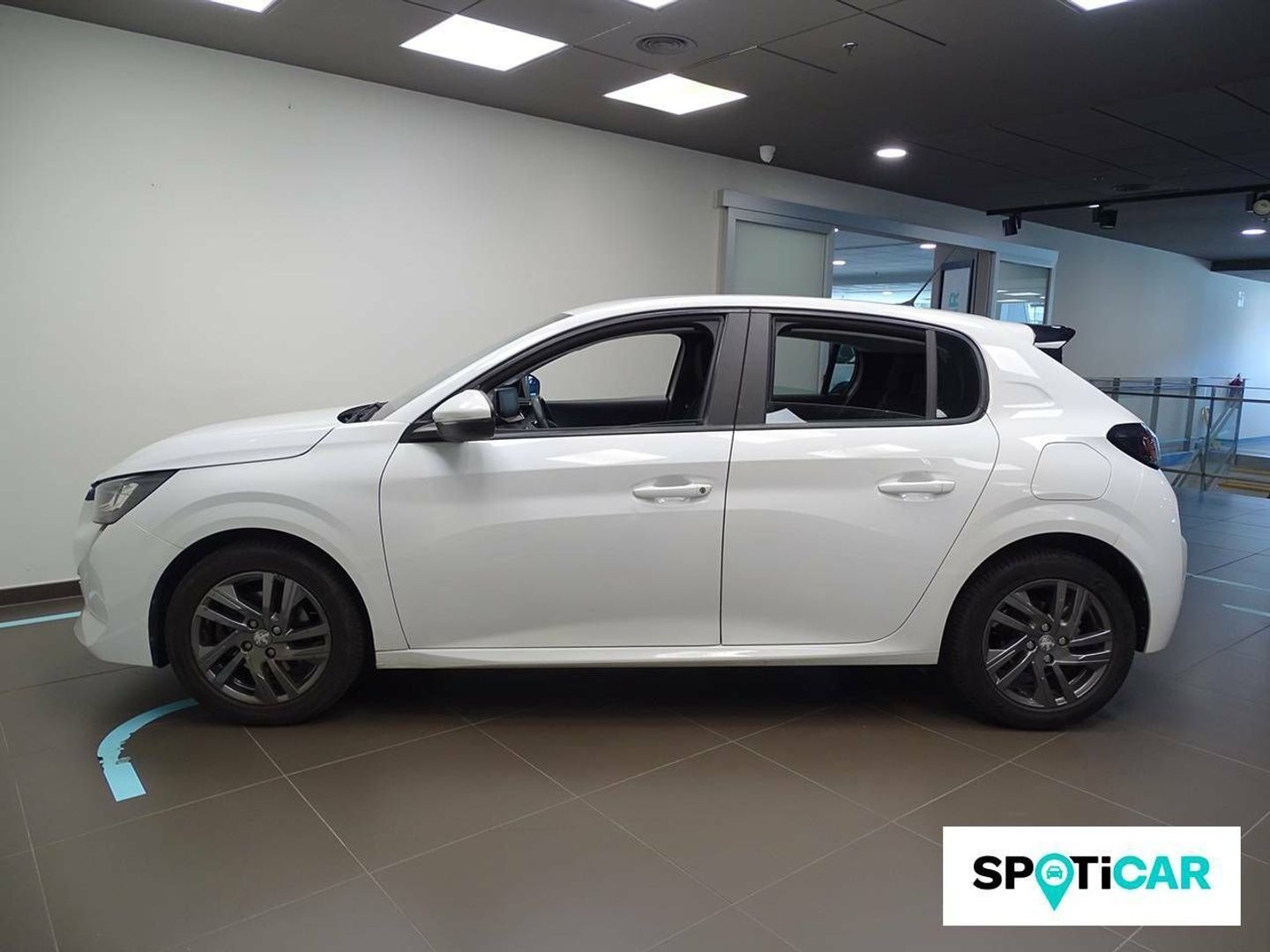 Peugeot 208 PureTech 100 Active Pack EAT8 75 kW (100 CV)