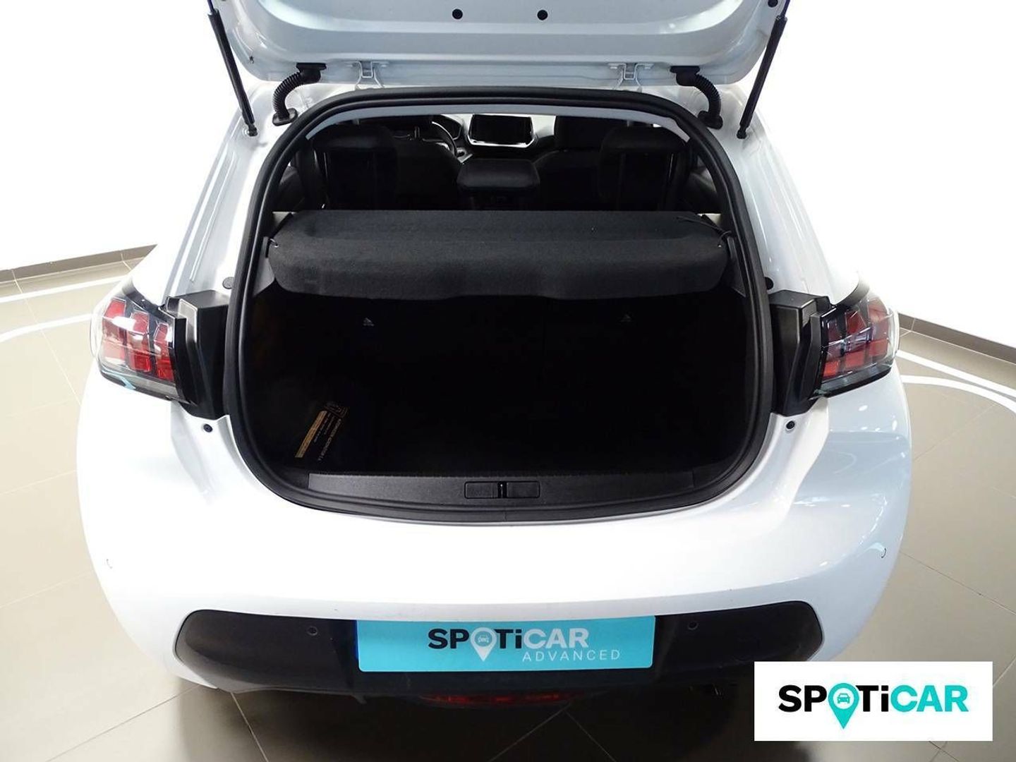 Peugeot 208 PureTech 100 Active Pack EAT8 75 kW (100 CV)