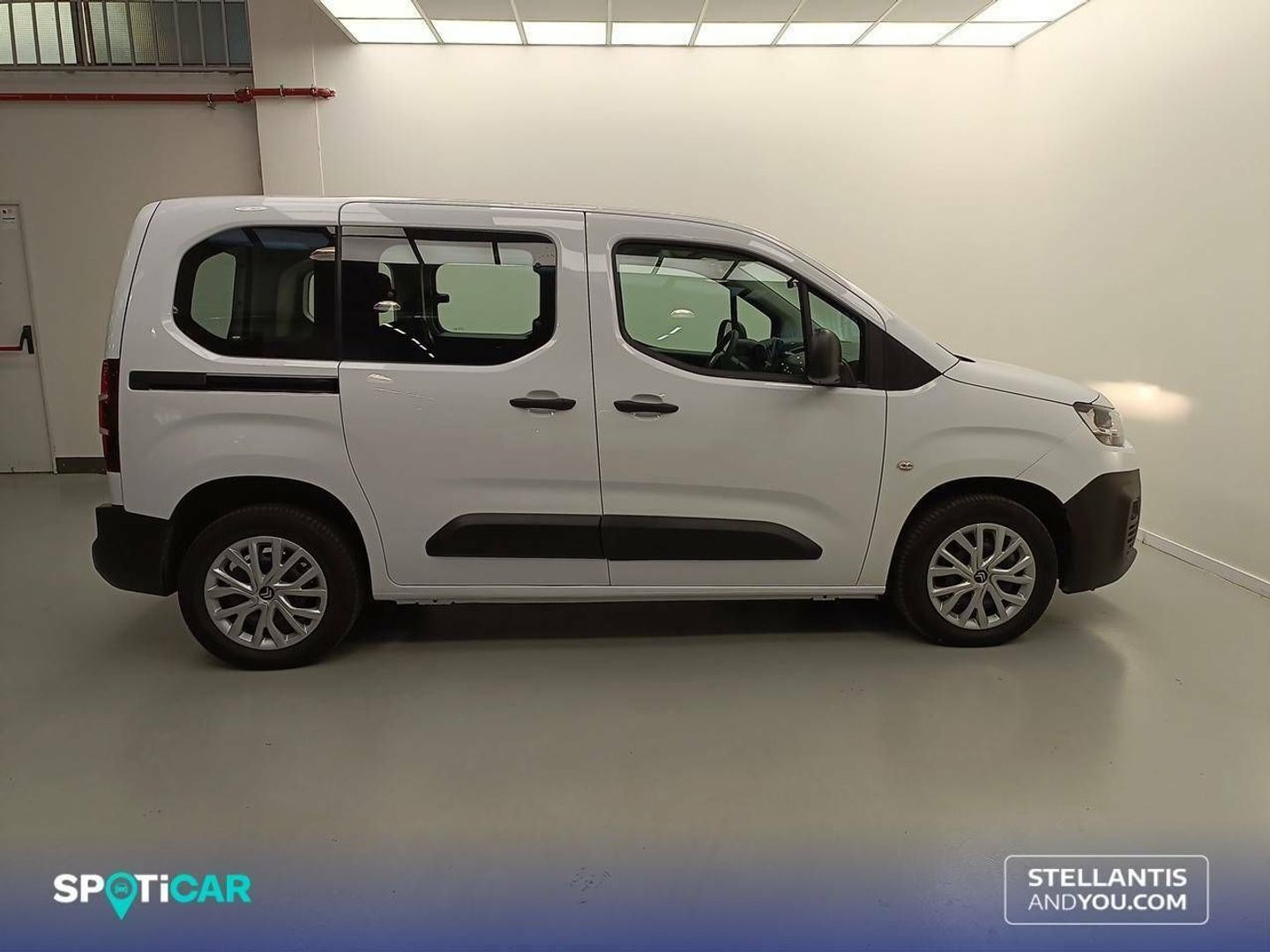 Citroen ë-Berlingo 50kWh Live Pack Talla M 100 kW (136 CV)