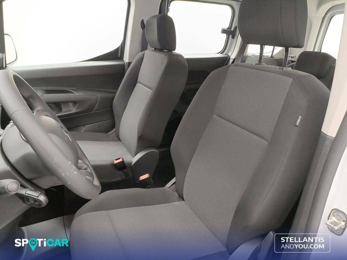 Citroen ë-Berlingo 50kWh Live Pack Talla M 100 kW (136 CV)