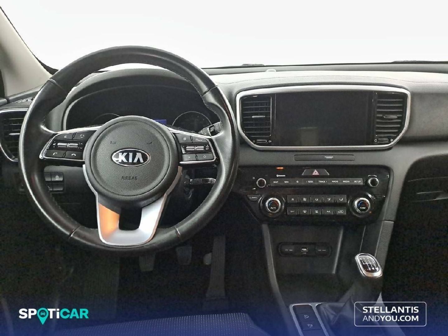 Kia Sportage 1.6 MHEV Drive 4x2 100 kW (136 CV)