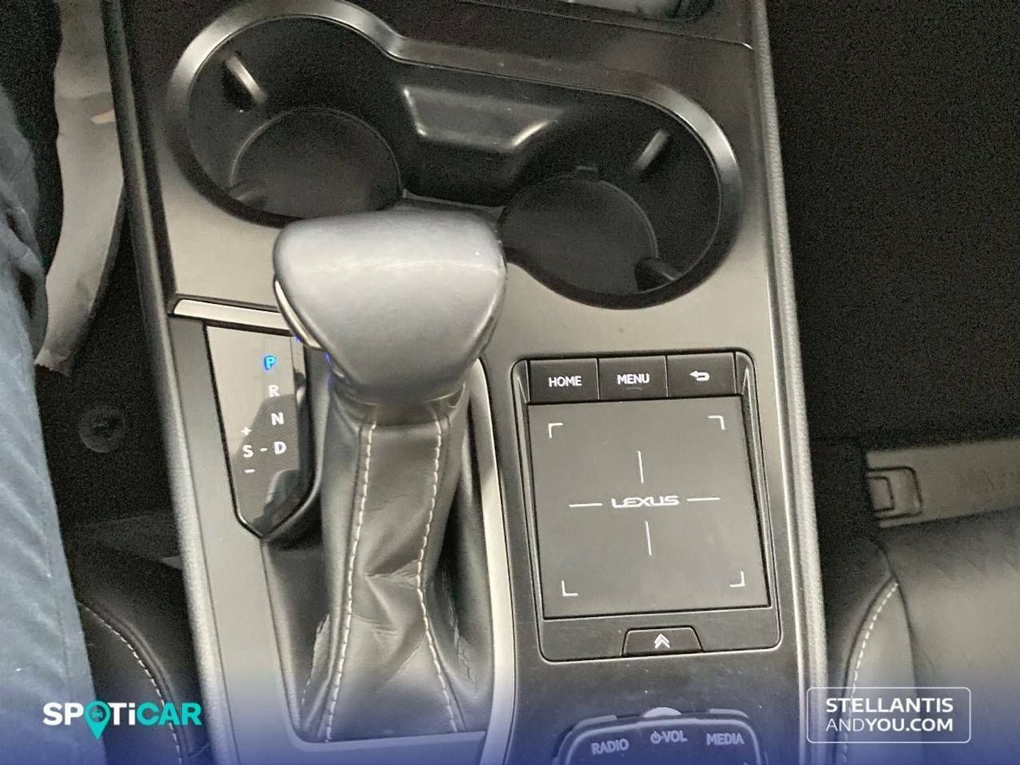 Lexus UX UX 250h F Sport Cuero 135 kW (184 CV)