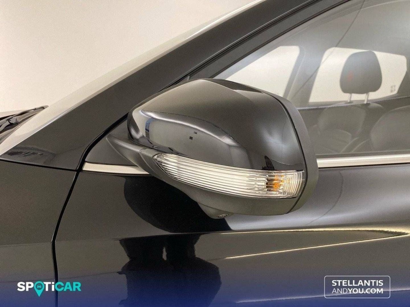MG ZS 1.5 Luxury 78 kW (106 CV)