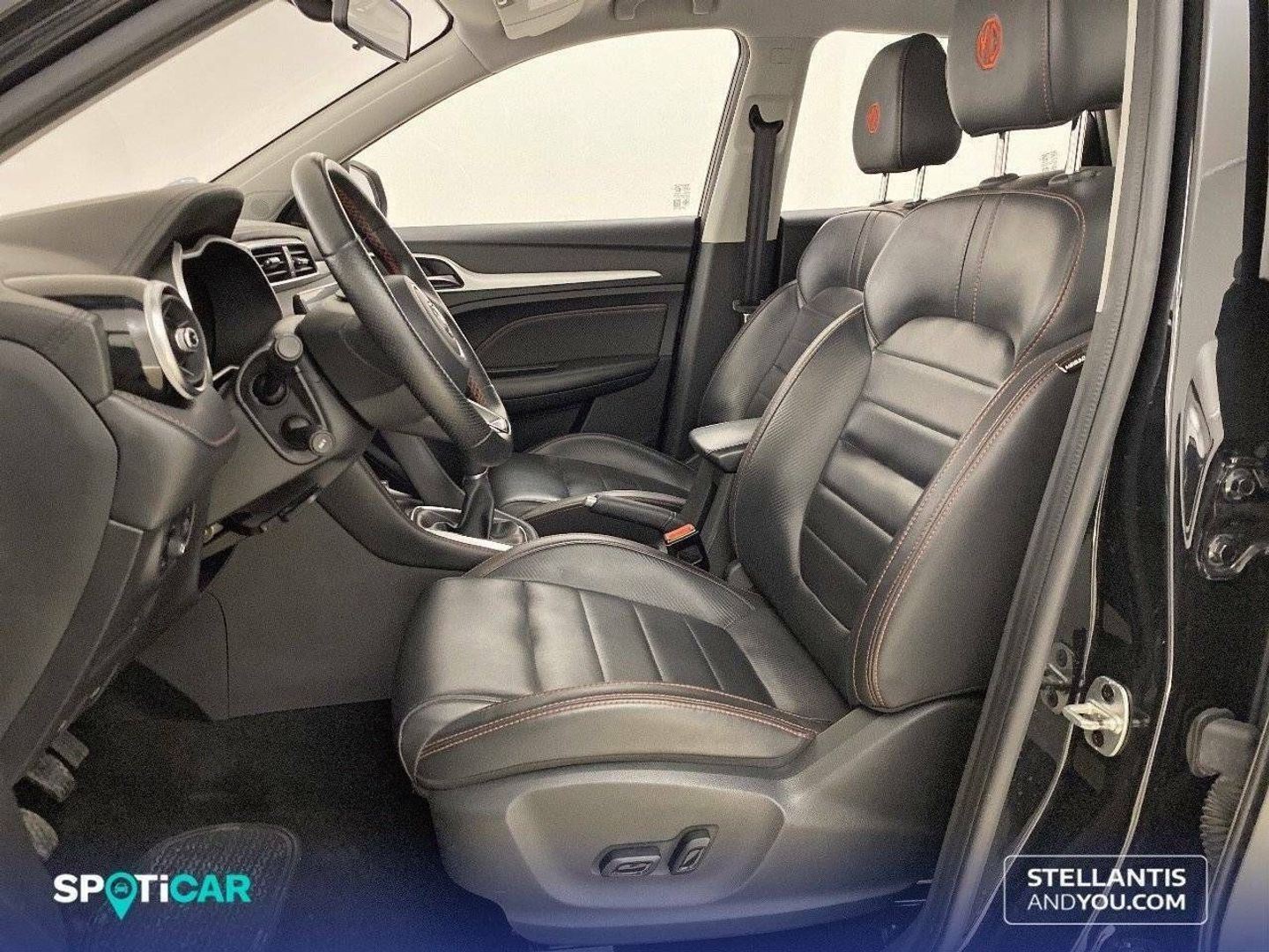 MG ZS 1.5 Luxury 78 kW (106 CV)