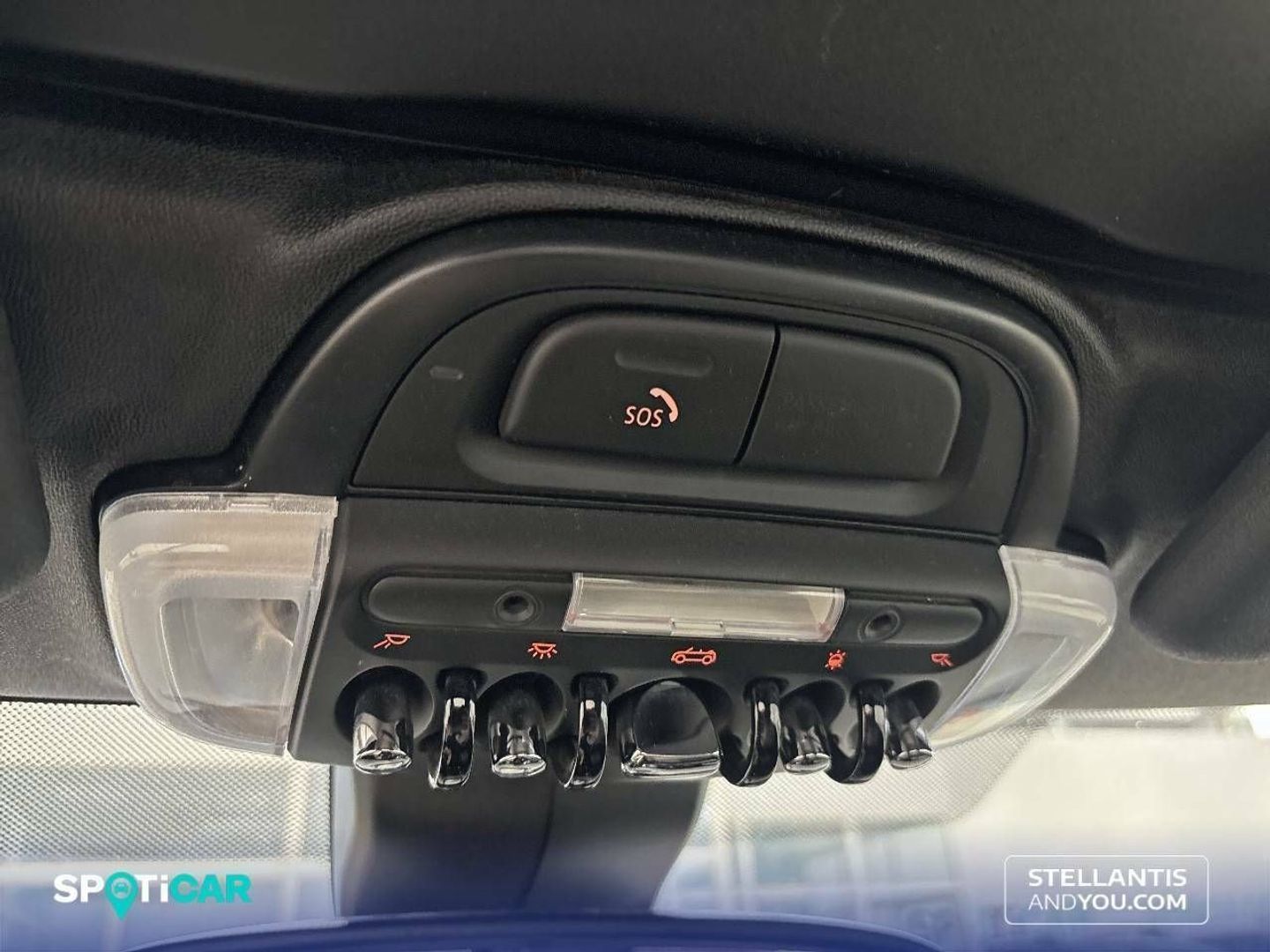 MINI MINI Cabrio Cooper 100 kW (136 CV)