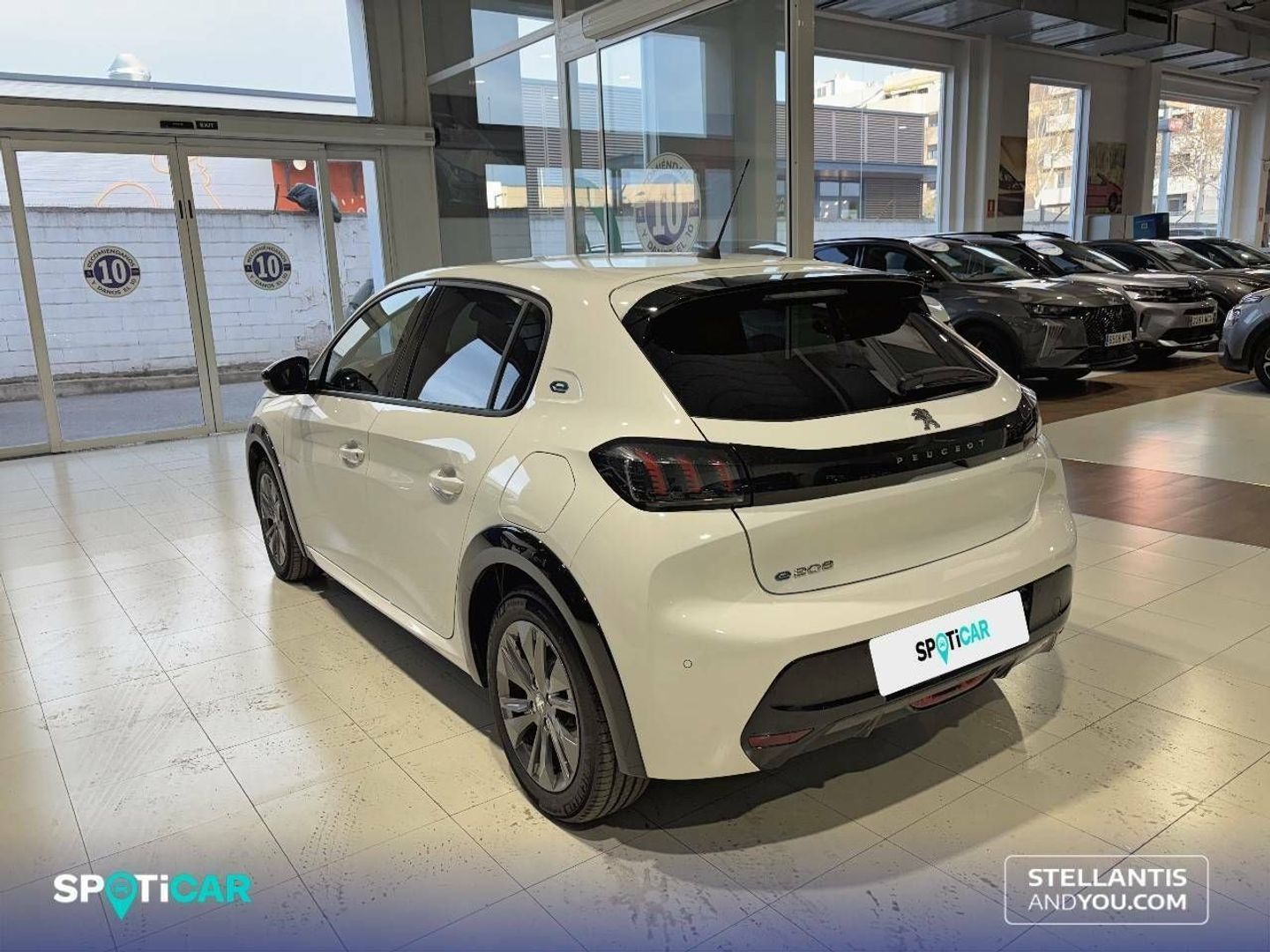 Peugeot e-208 Eléctrico Allure Pack 100 kW (136 CV)