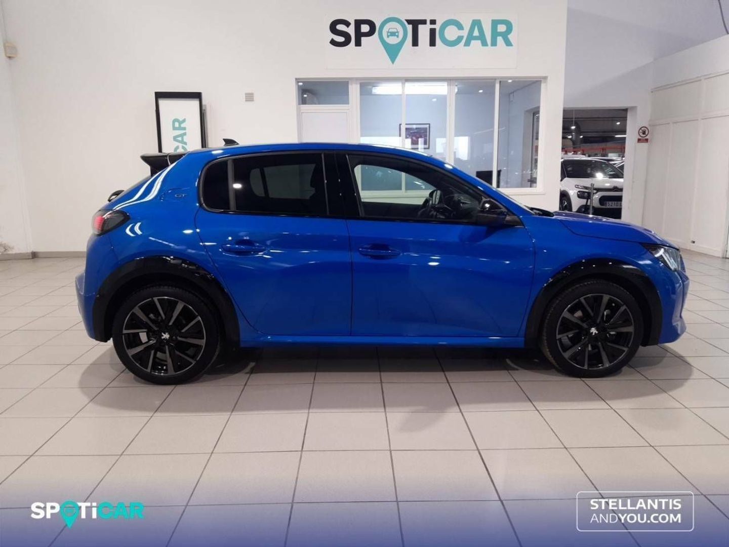 Peugeot 208 PureTech 130 GT EAT8 96 kW (130 CV)