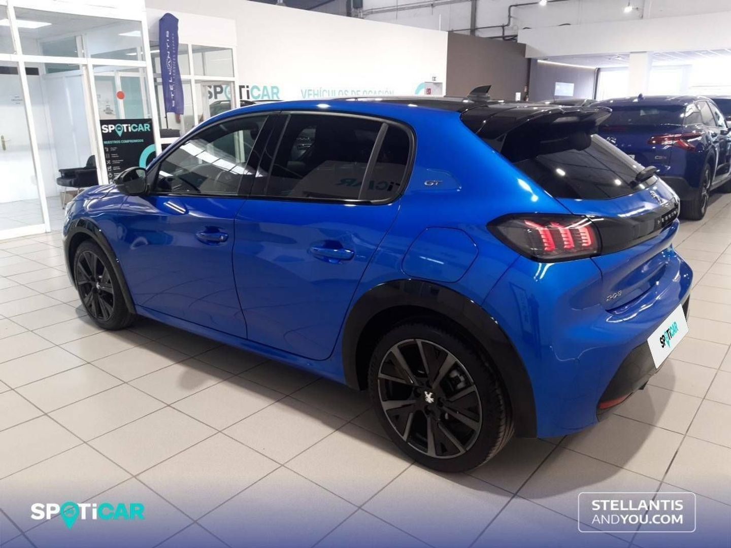 Peugeot 208 PureTech 130 GT EAT8 96 kW (130 CV)
