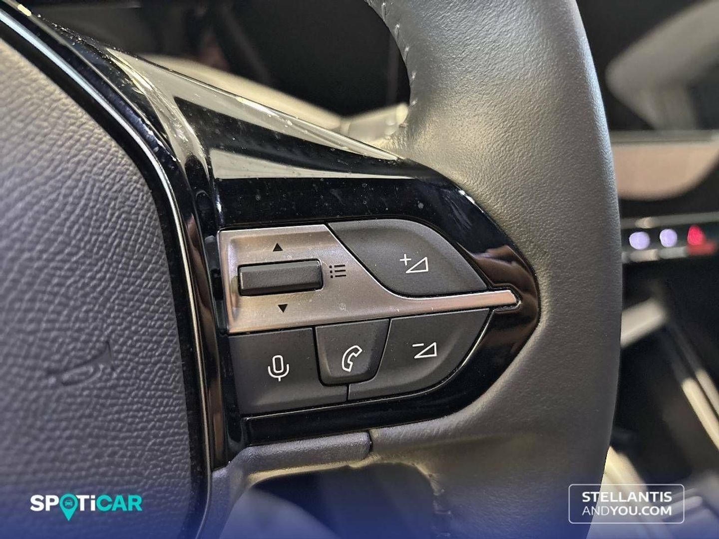 Peugeot e-308 First Edition Eléctrico 115 kW (156 CV)
