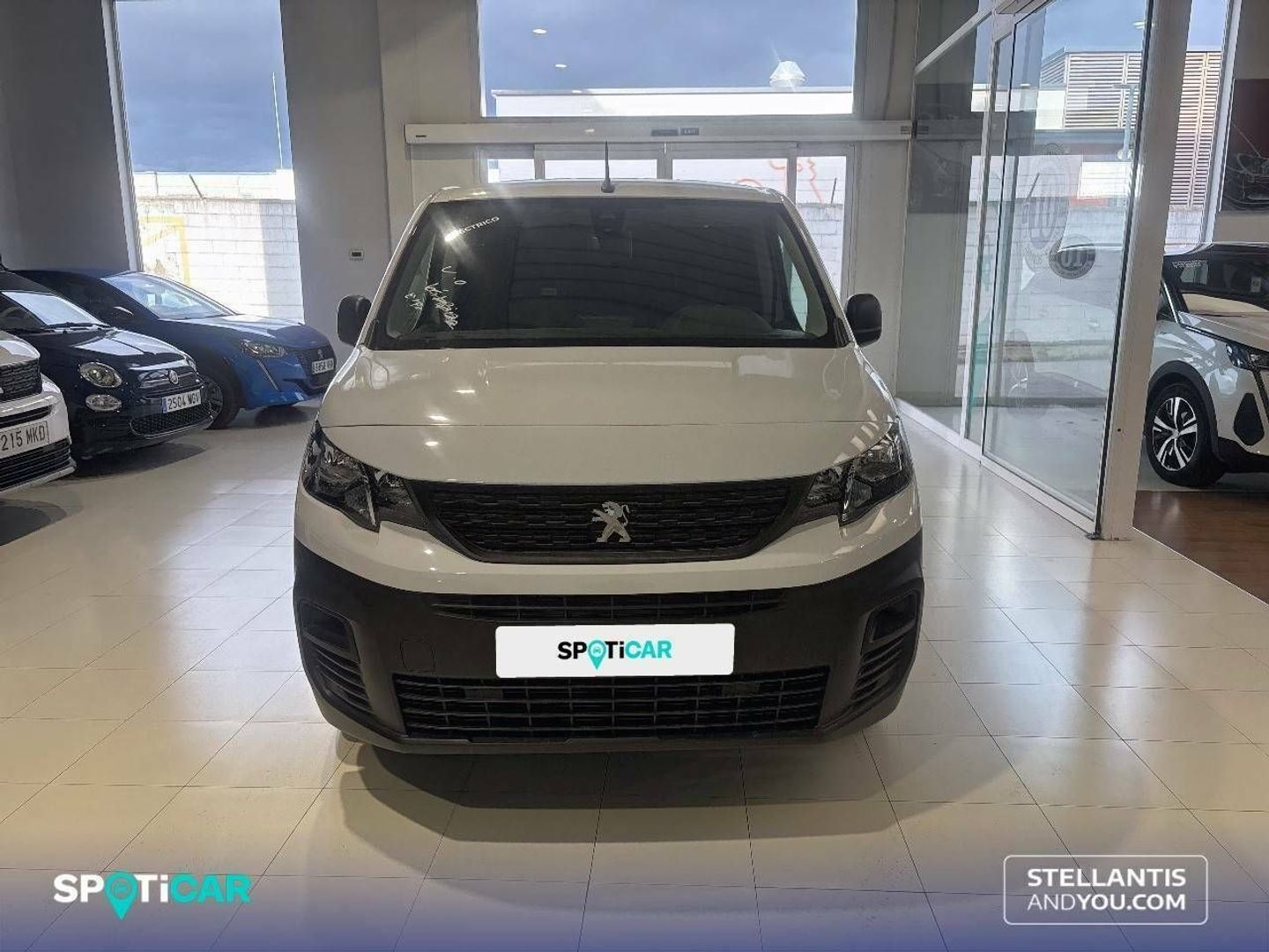 Peugeot e-Partner e-Electico Long 800kg 100 kW (136 CV)