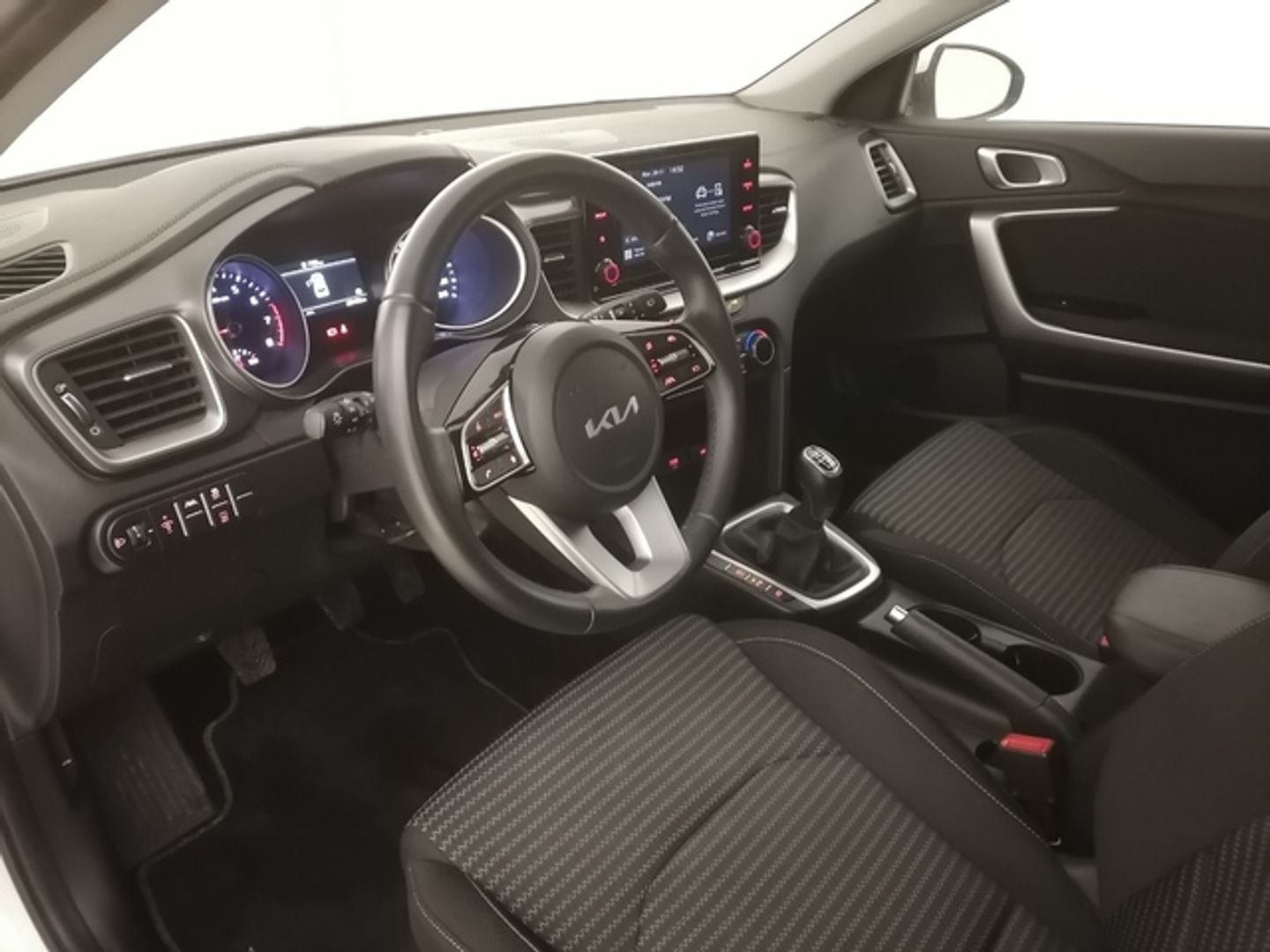 Kia XCeed 1.5 MHEV iMT Drive 118 kW (160 CV)