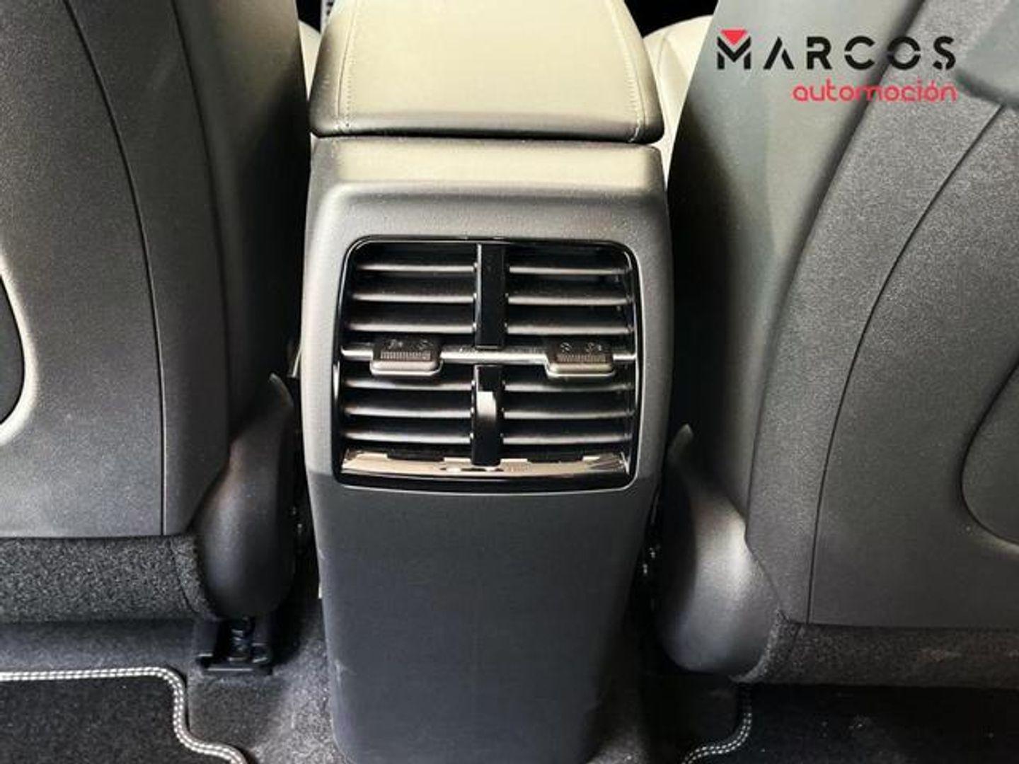 Kia Niro 1.6 GDi HEV Híbrido Emotion 104 kW (141 CV)