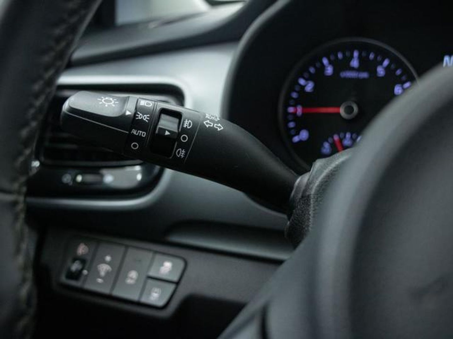Kia Stonic 1.0 T-GDi MHEV Drive iMT 74 kW (100 CV)