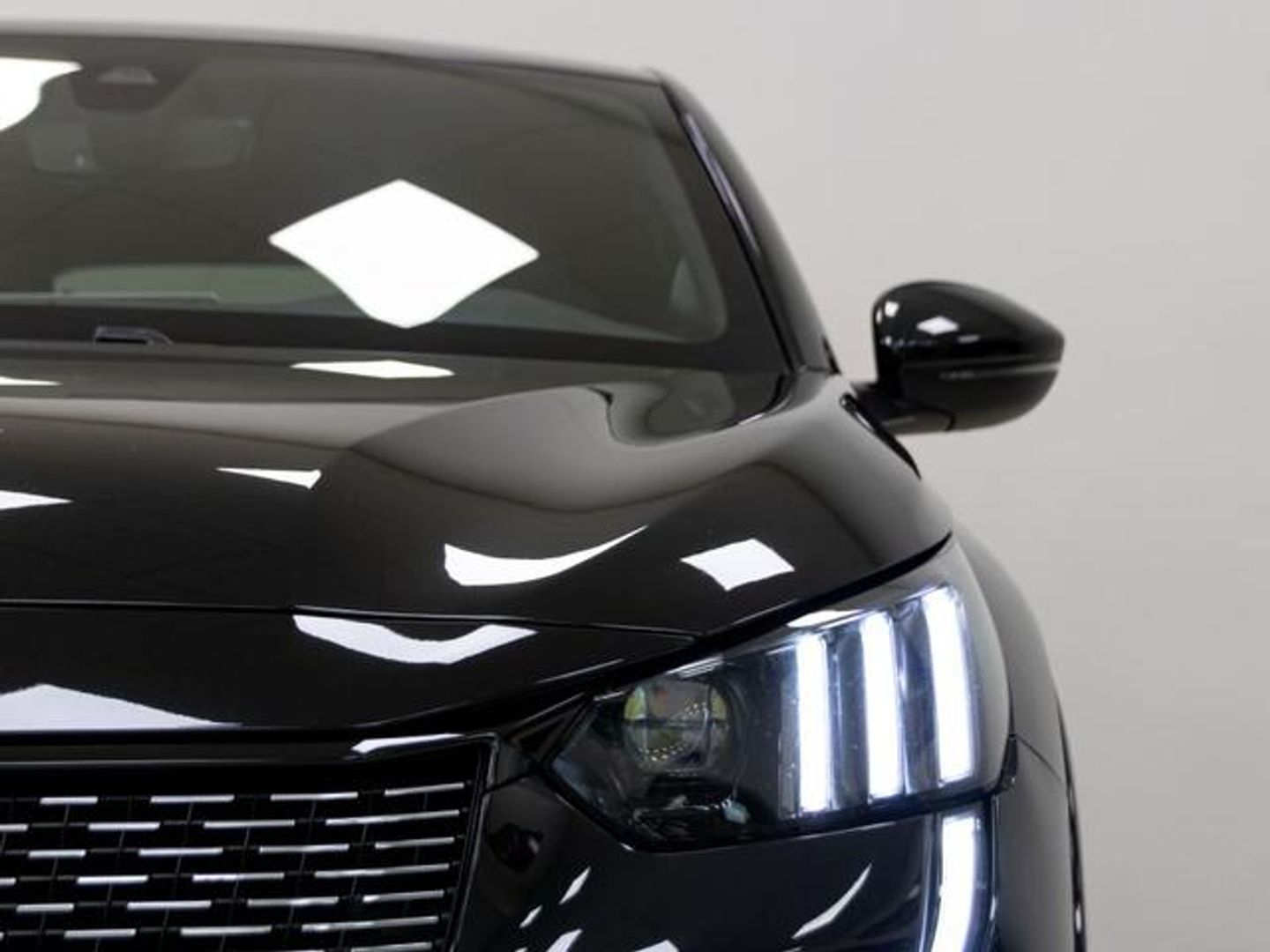 Peugeot 208 PureTech 130 GT EAT8 96 kW (130 CV)