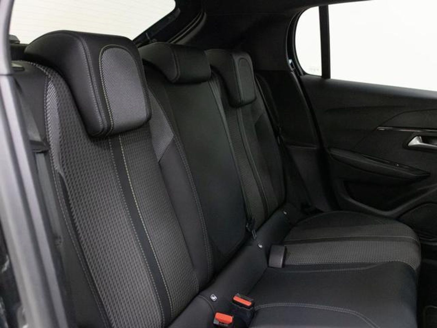 Peugeot 208 PureTech 130 GT EAT8 96 kW (130 CV)