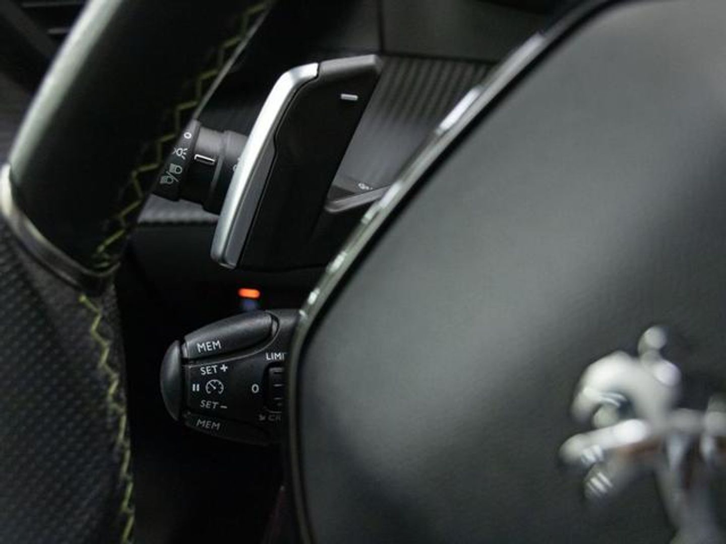 Peugeot 208 PureTech 130 GT EAT8 96 kW (130 CV)