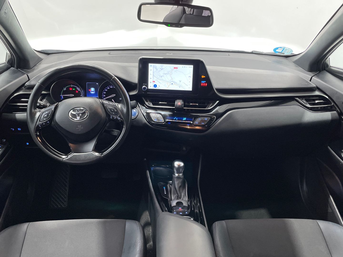 Toyota C-HR 1.8 125H Advance 90 kW (122 CV)