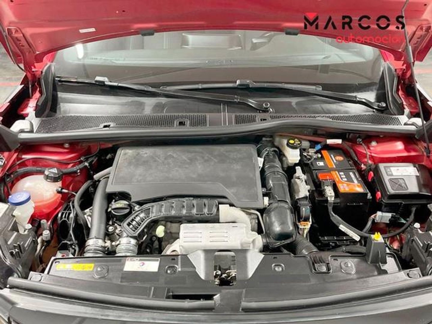 Peugeot 2008 PureTech 130 S&S Allure Pack EAT8 96 kW (130 CV)