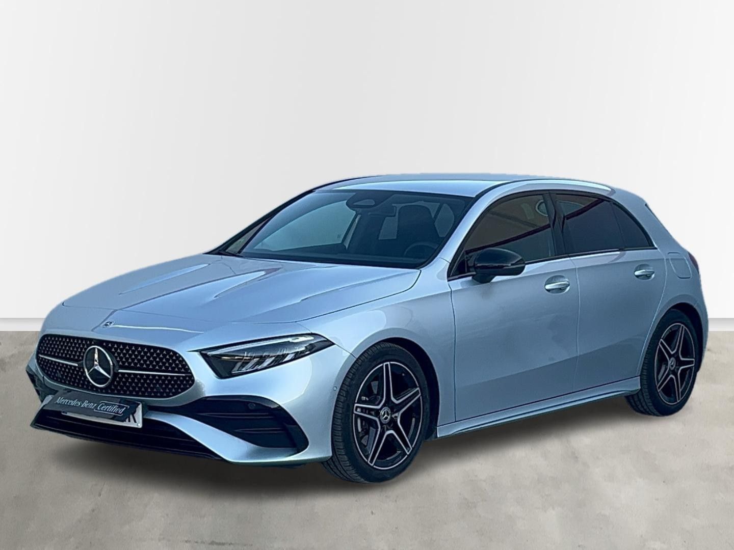 Mercedes-Benz Clase A 180 d 85 kW (116 CV) Gris Plata Compact
