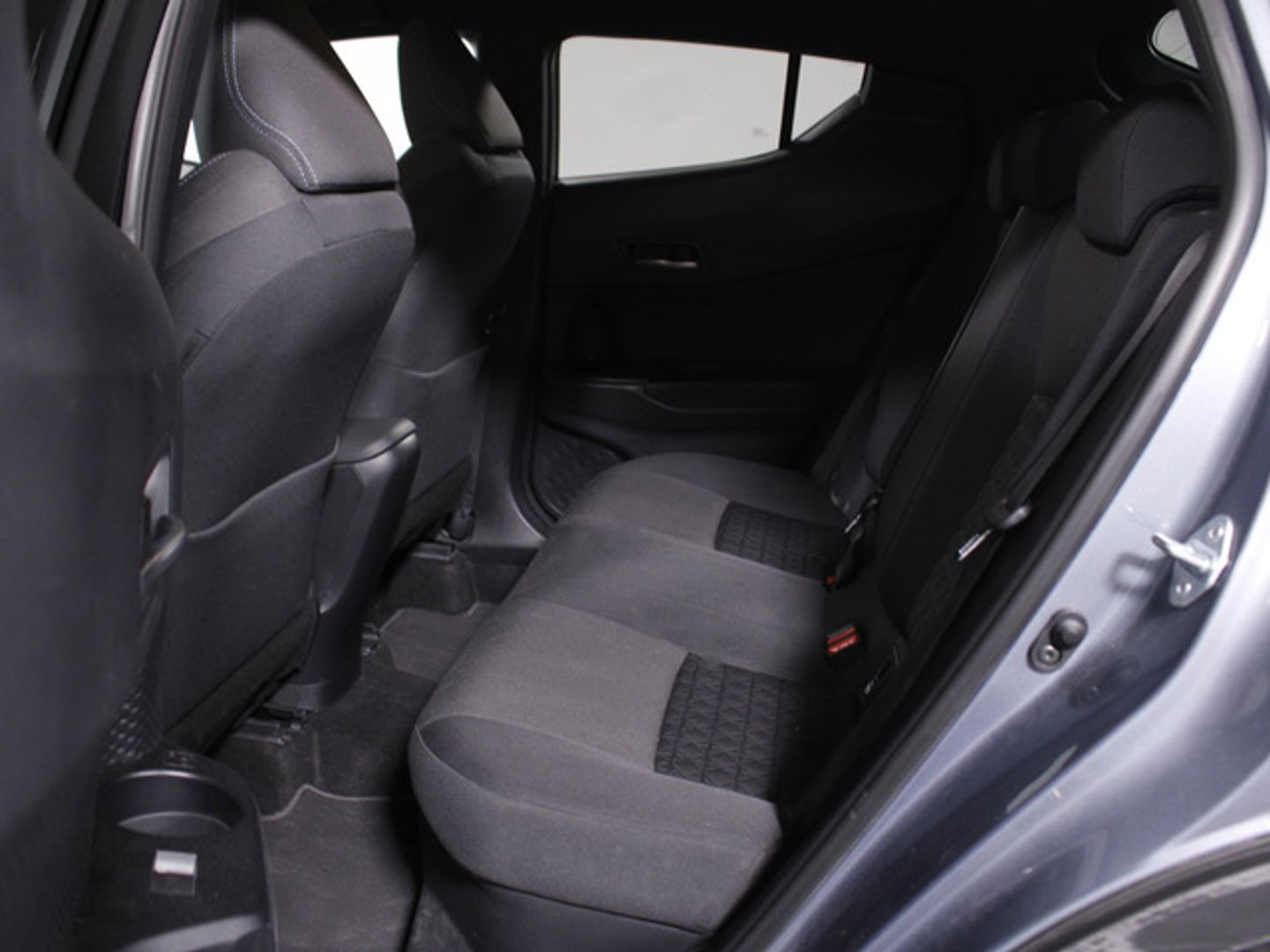 Toyota C-HR 1.8 125H Advance 90 kW (122 CV)