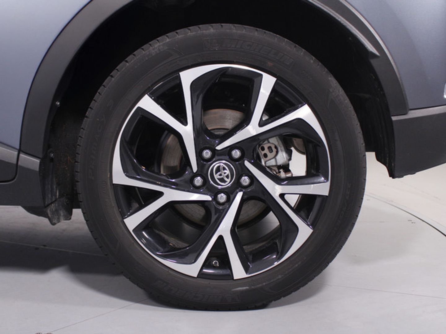 Toyota C-HR 1.8 125H Advance 90 kW (122 CV)