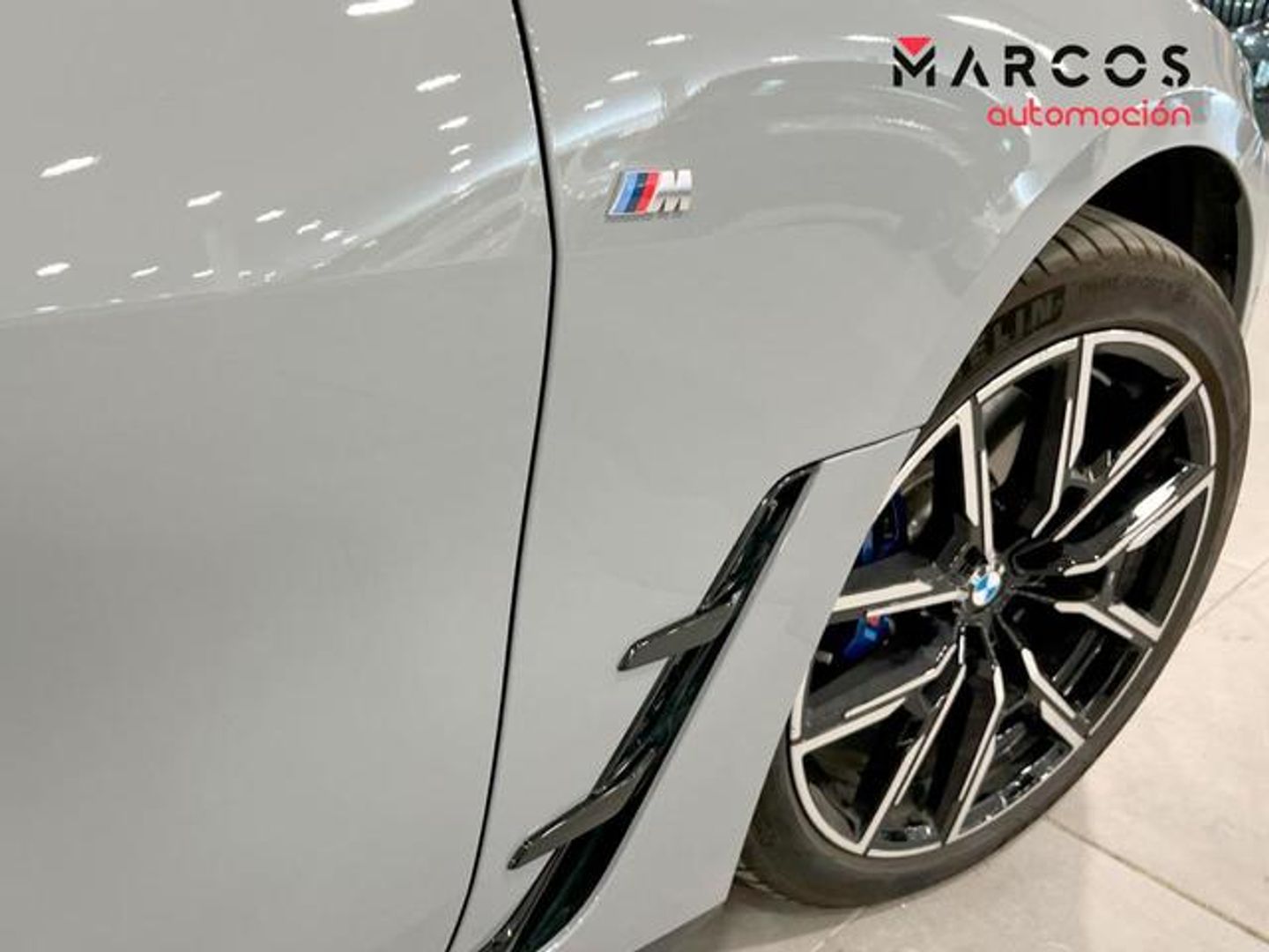 BMW i4 eDrive40 250 kW (340 CV)