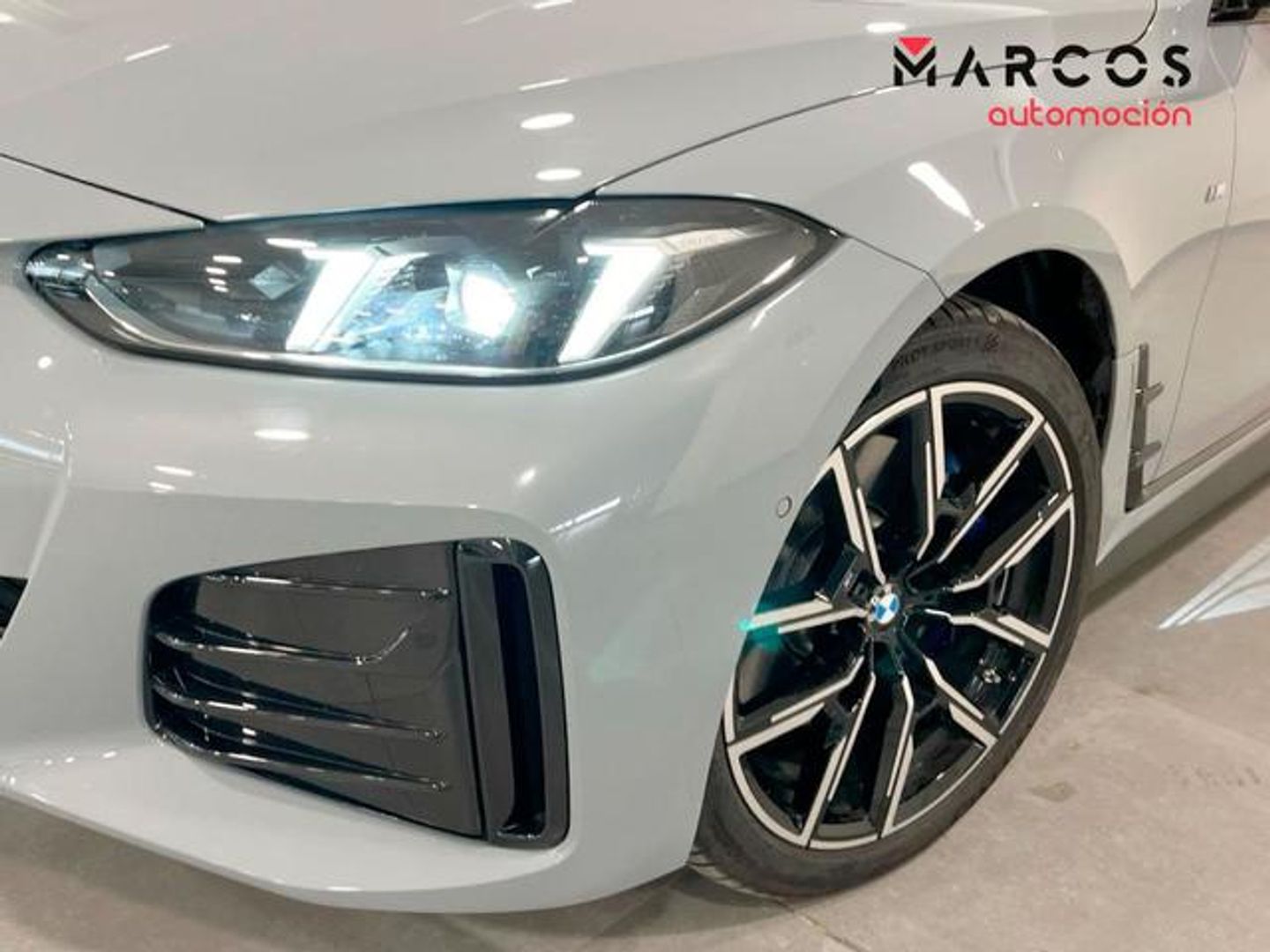 BMW i4 eDrive40 250 kW (340 CV)