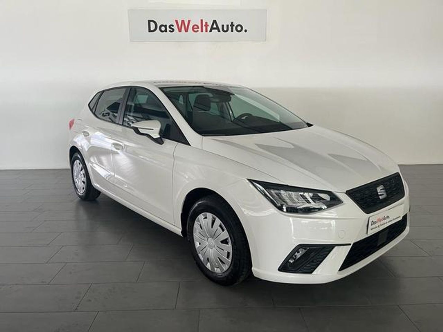 SEAT Ibiza 1.0 MPI Reference XL 59 kW (80 CV) Blanco Sedan
