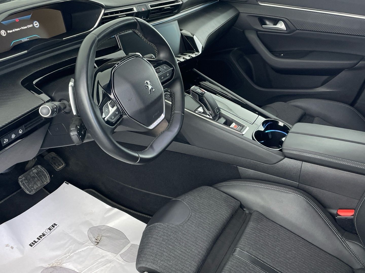 Peugeot 508 PureTech 180 Allure Pack EAT8 132 kW (180 CV)
