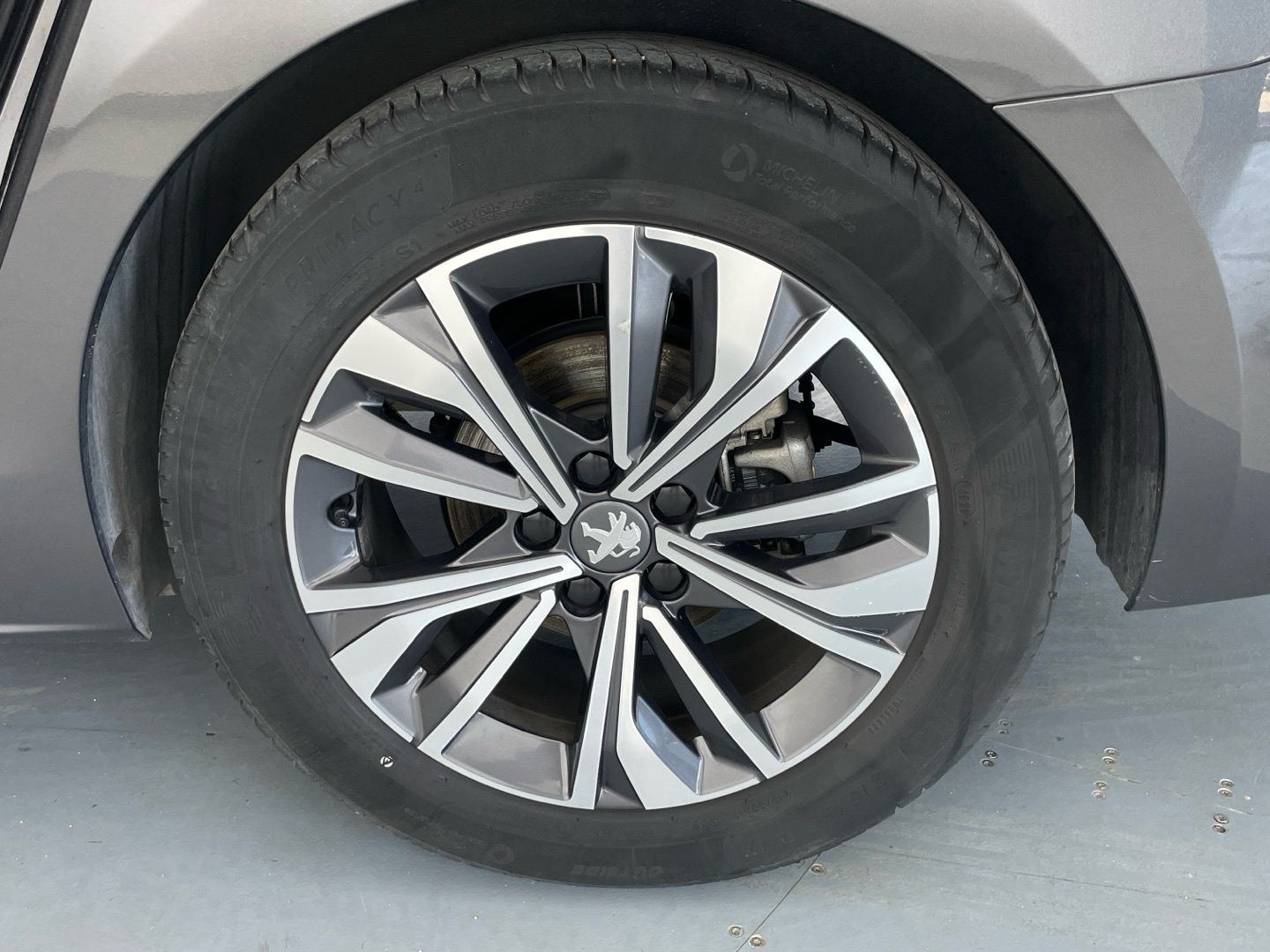Peugeot 508 PureTech 180 Allure Pack EAT8 132 kW (180 CV)