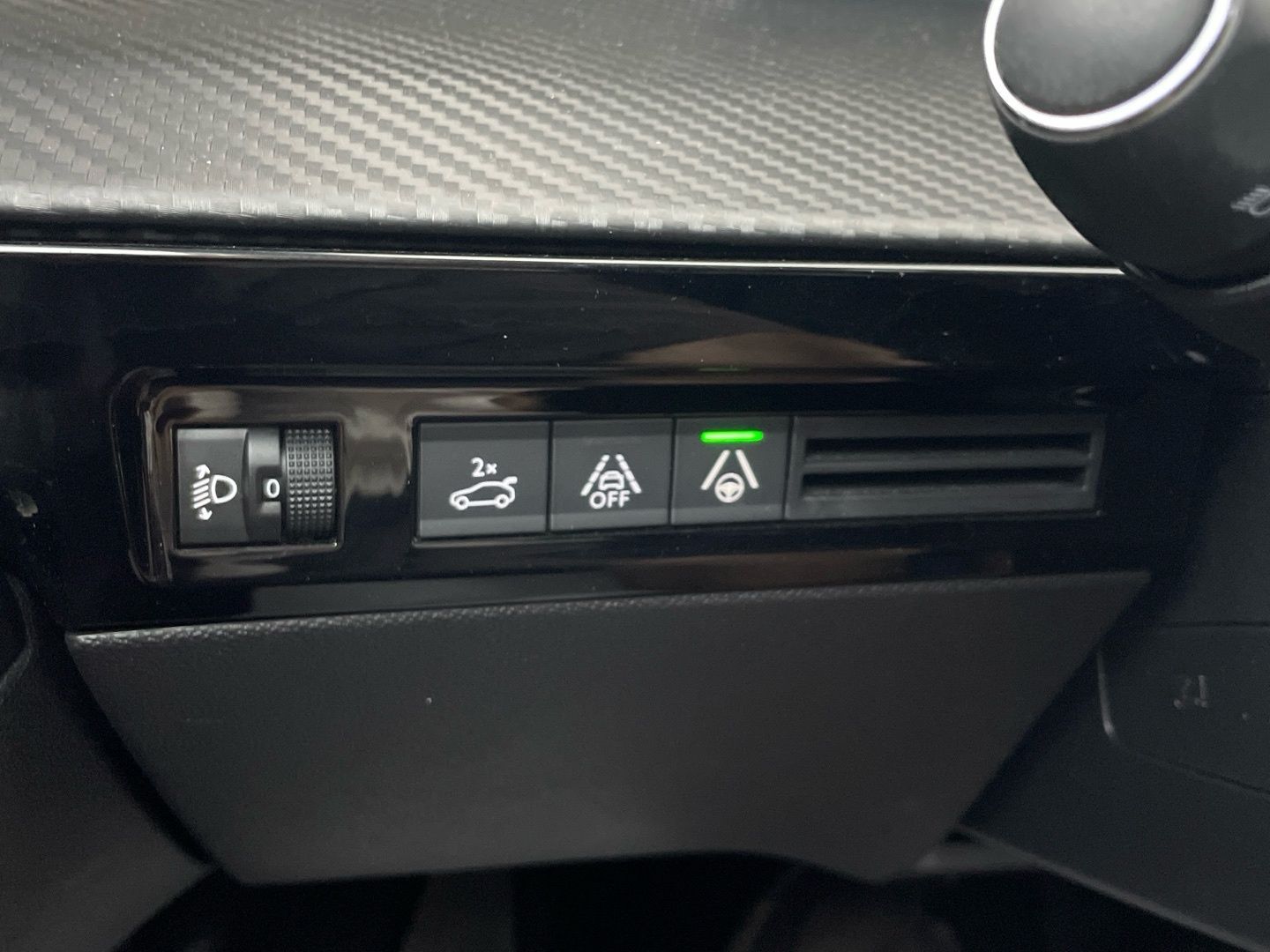 Peugeot 508 PureTech 180 Allure Pack EAT8 132 kW (180 CV)