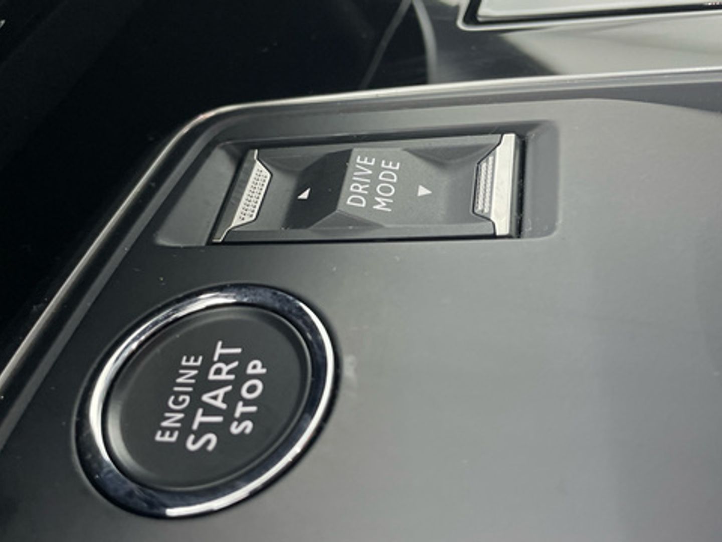 Peugeot 508 PureTech 180 Allure Pack EAT8 132 kW (180 CV)