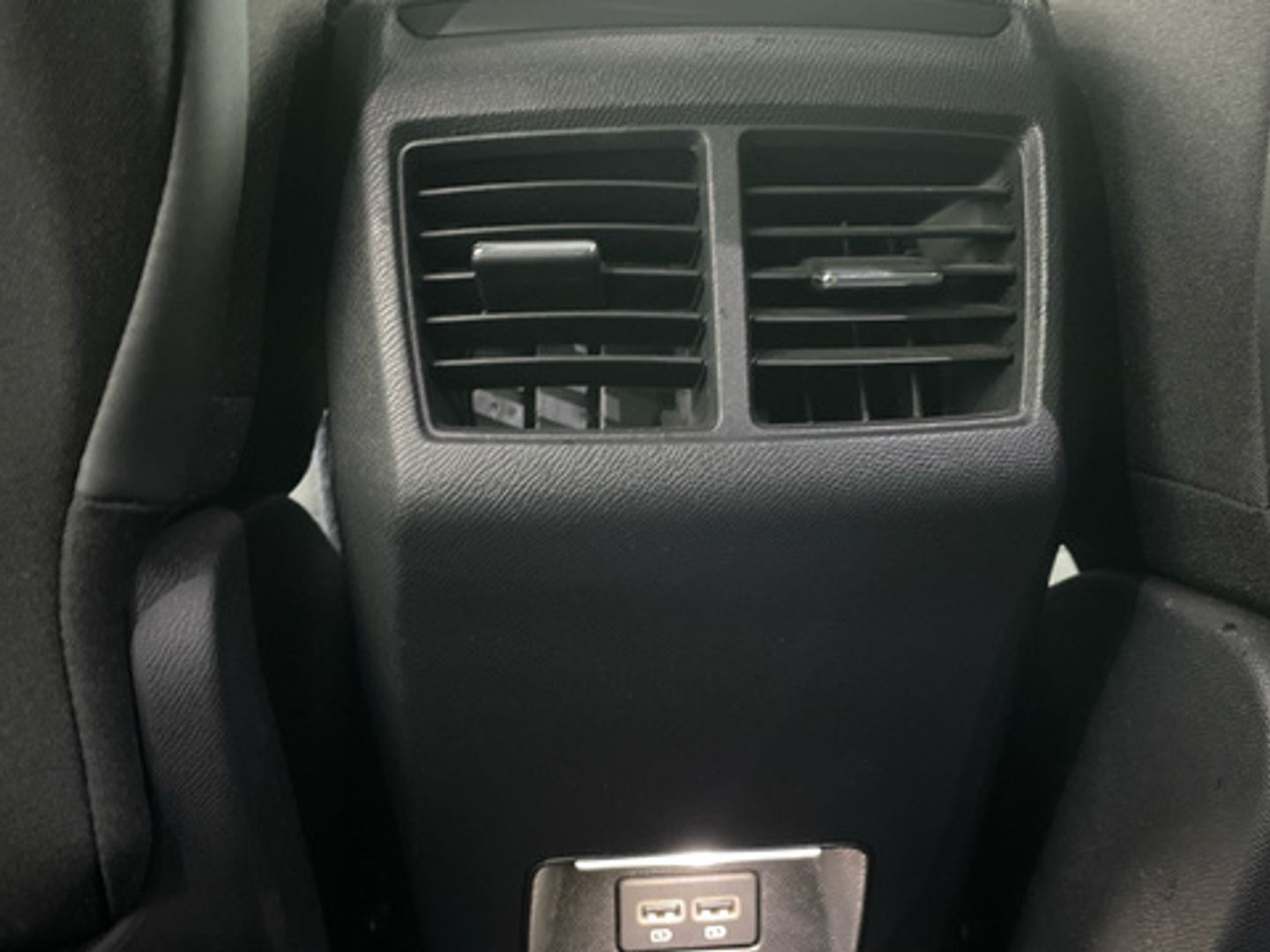 Peugeot 508 PureTech 180 Allure Pack EAT8 132 kW (180 CV)
