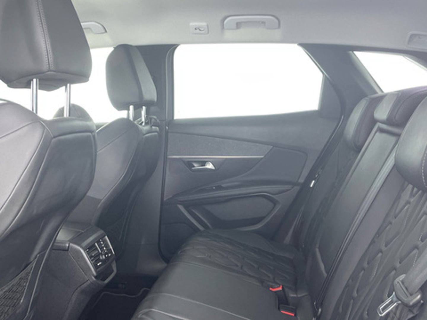 Peugeot 3008 BlueHDi 130 S&S Allure Pack EAT8 96 kW (130 CV)