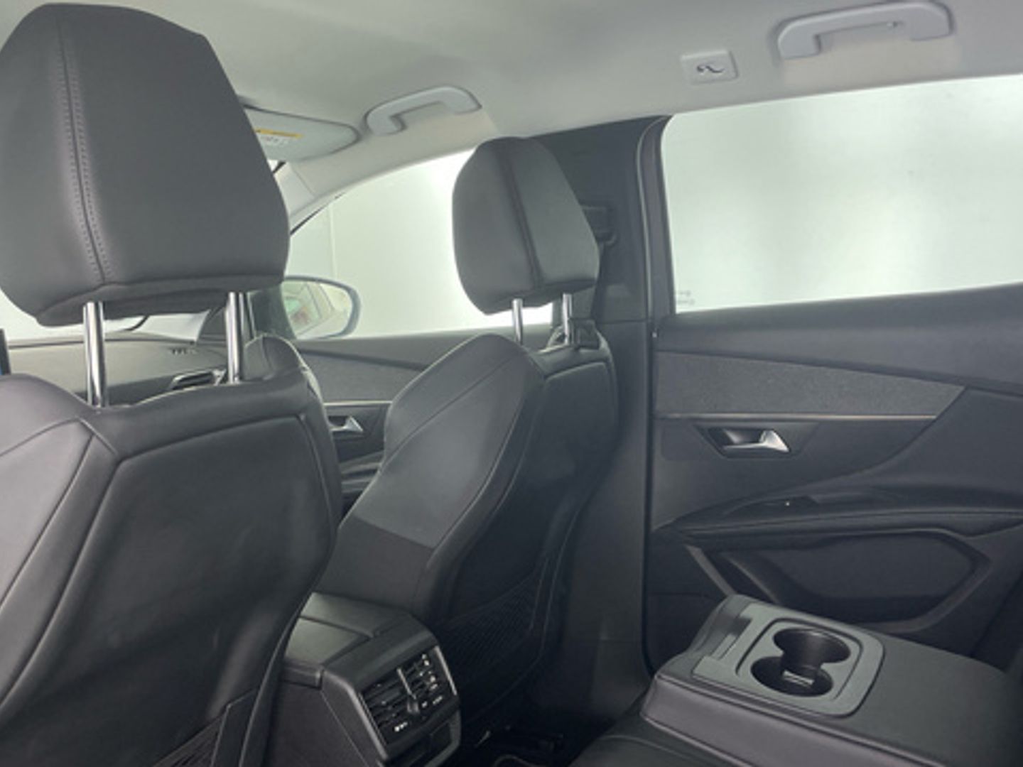 Peugeot 3008 BlueHDi 130 S&S Allure Pack EAT8 96 kW (130 CV)