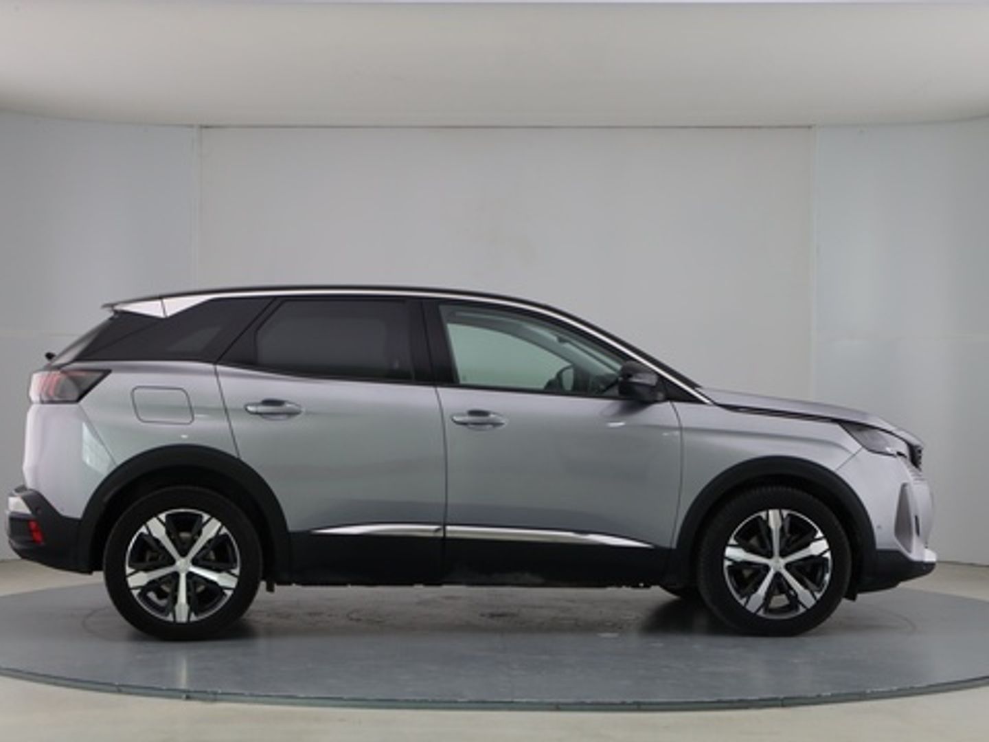 Peugeot 3008 BlueHDi 130 S&S Allure Pack EAT8 96 kW (130 CV)