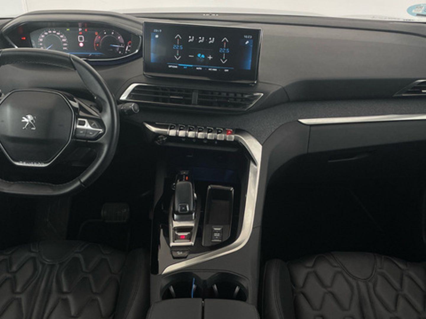 Peugeot 3008 BlueHDi 130 S&S Allure Pack EAT8 96 kW (130 CV)