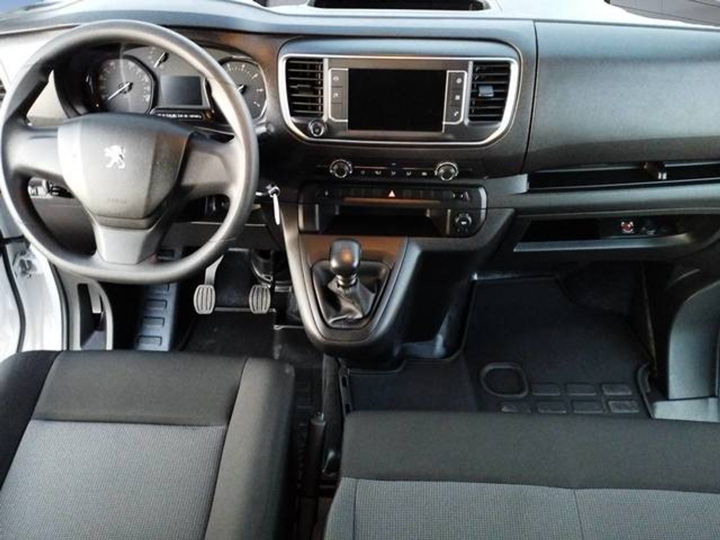 Peugeot Expert Furgon BlueHDi 120 Doble Cabina Standard 88 kW (120 CV)