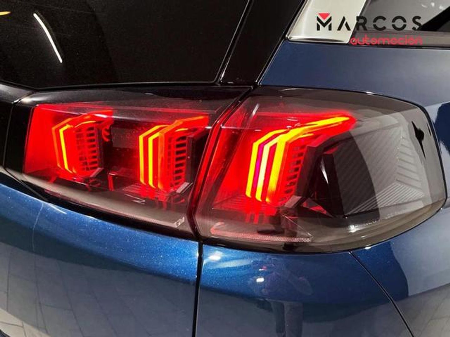 Peugeot 5008 BlueHDI 130 S&S Allure Pack EAT8 96 kW (130 CV)