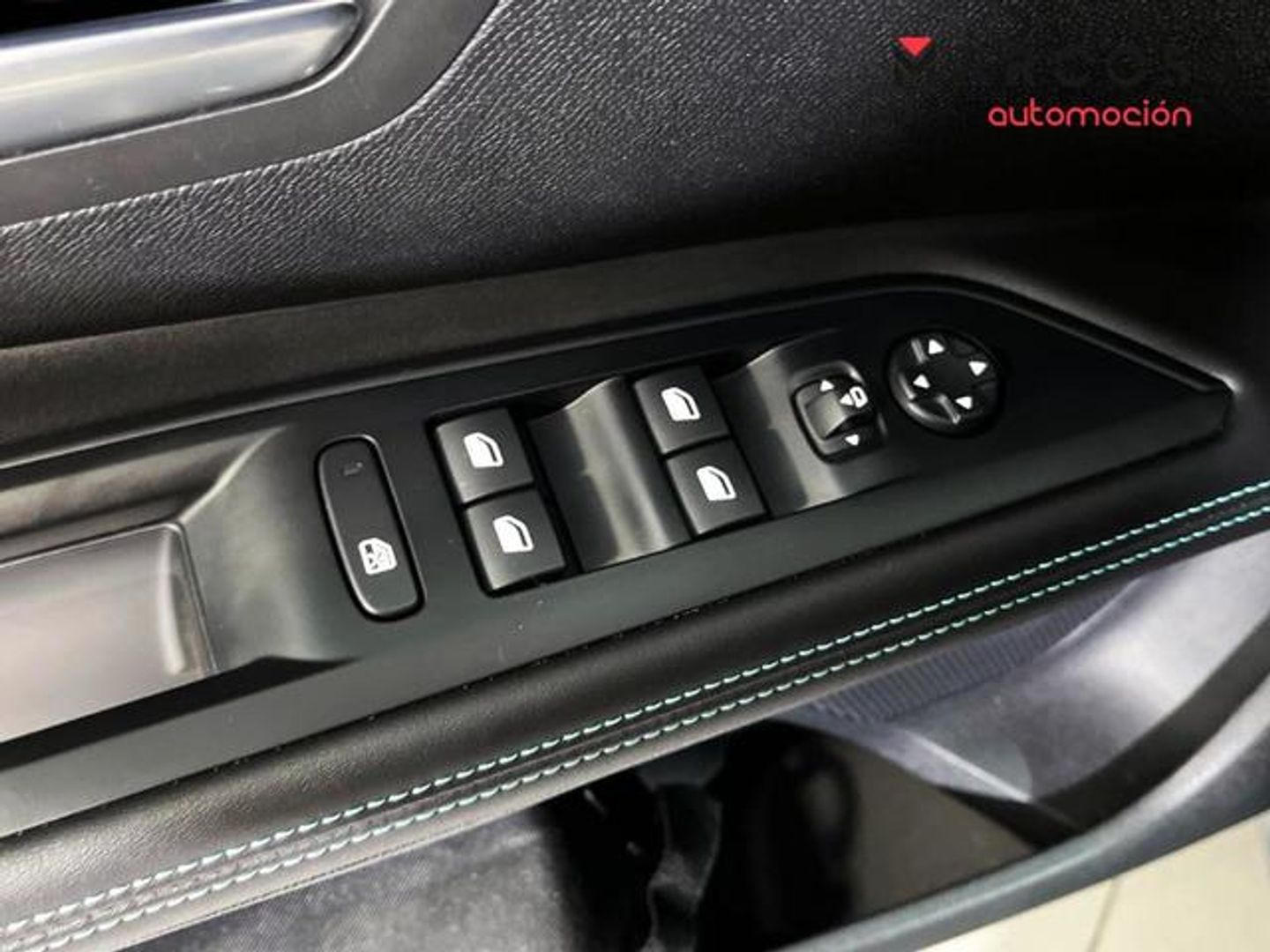 Peugeot 5008 BlueHDI 130 S&S Allure Pack EAT8 96 kW (130 CV)