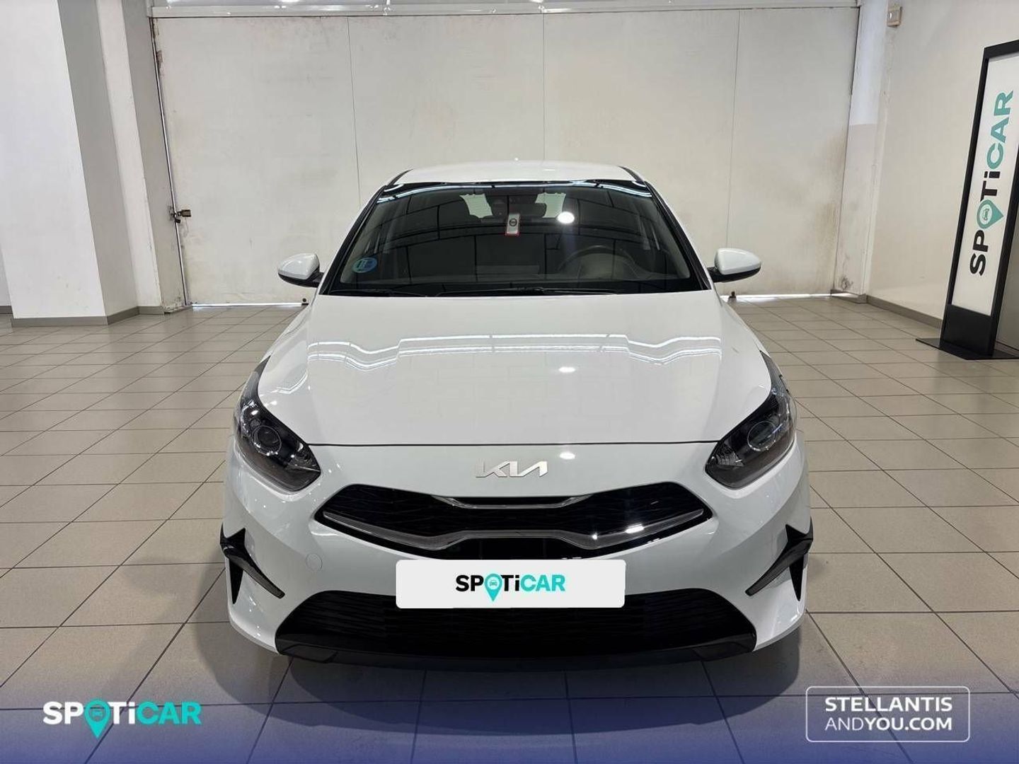 Kia Ceed 1.6 MHEV iMT Drive 100 kW (136 CV)