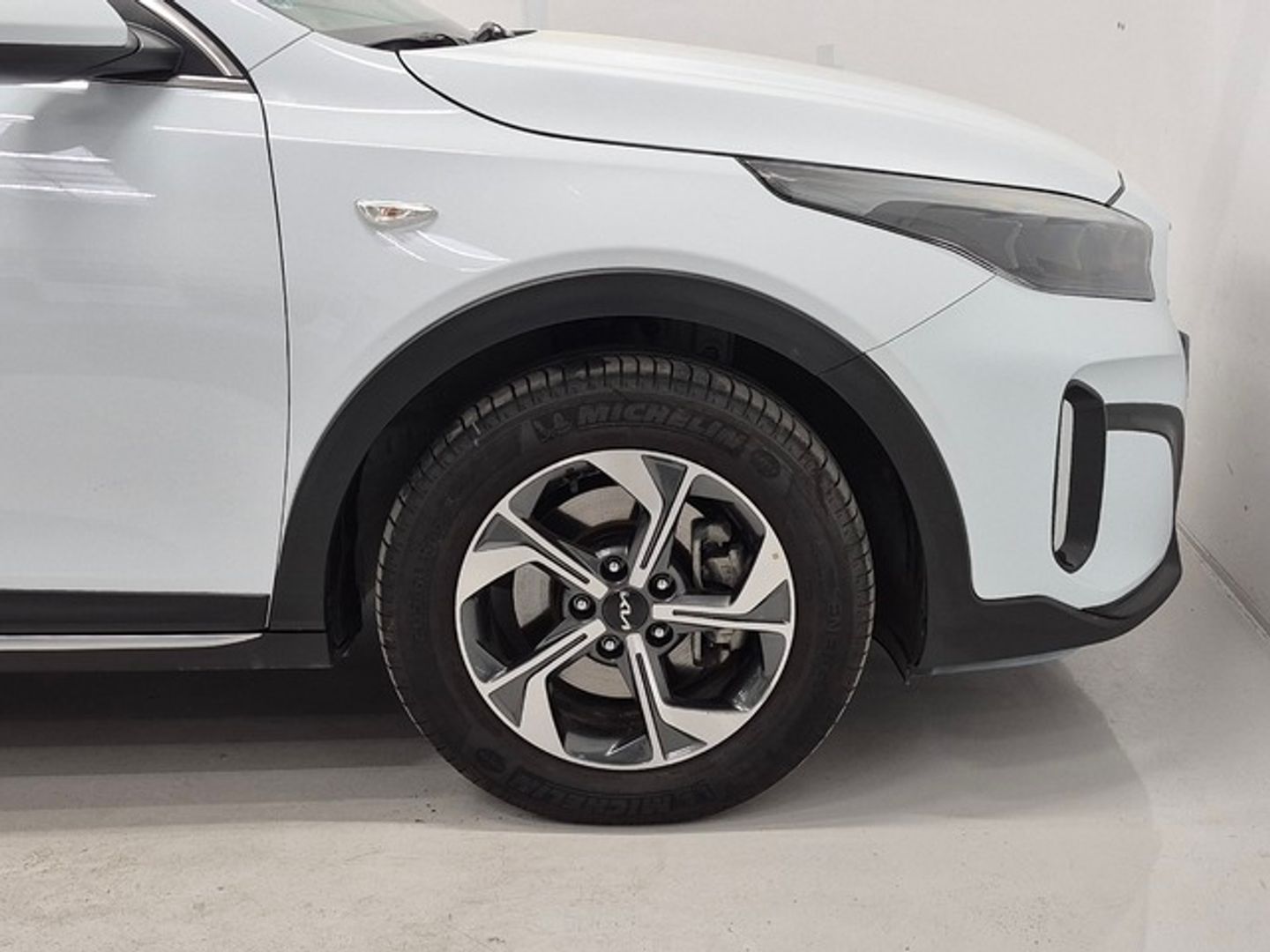 Kia XCeed 1.6 MHEV Drive iMT 100 kW (136 CV)